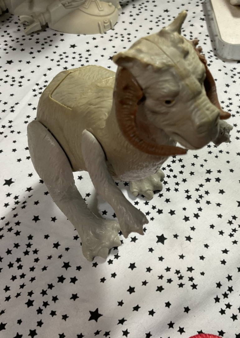 Tauntaun (closed belly) sold