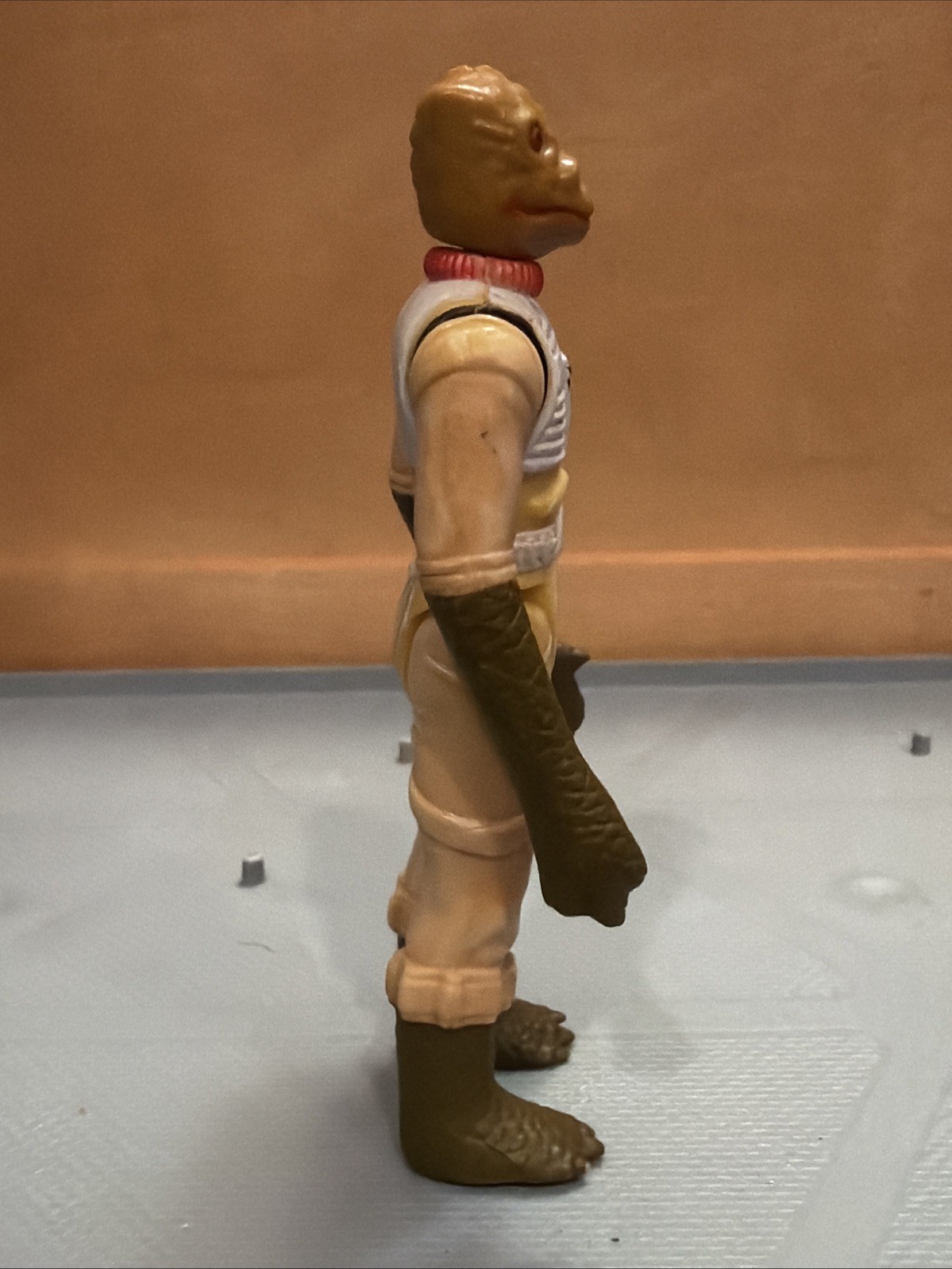 Bossk (Bounty Hunter) sold