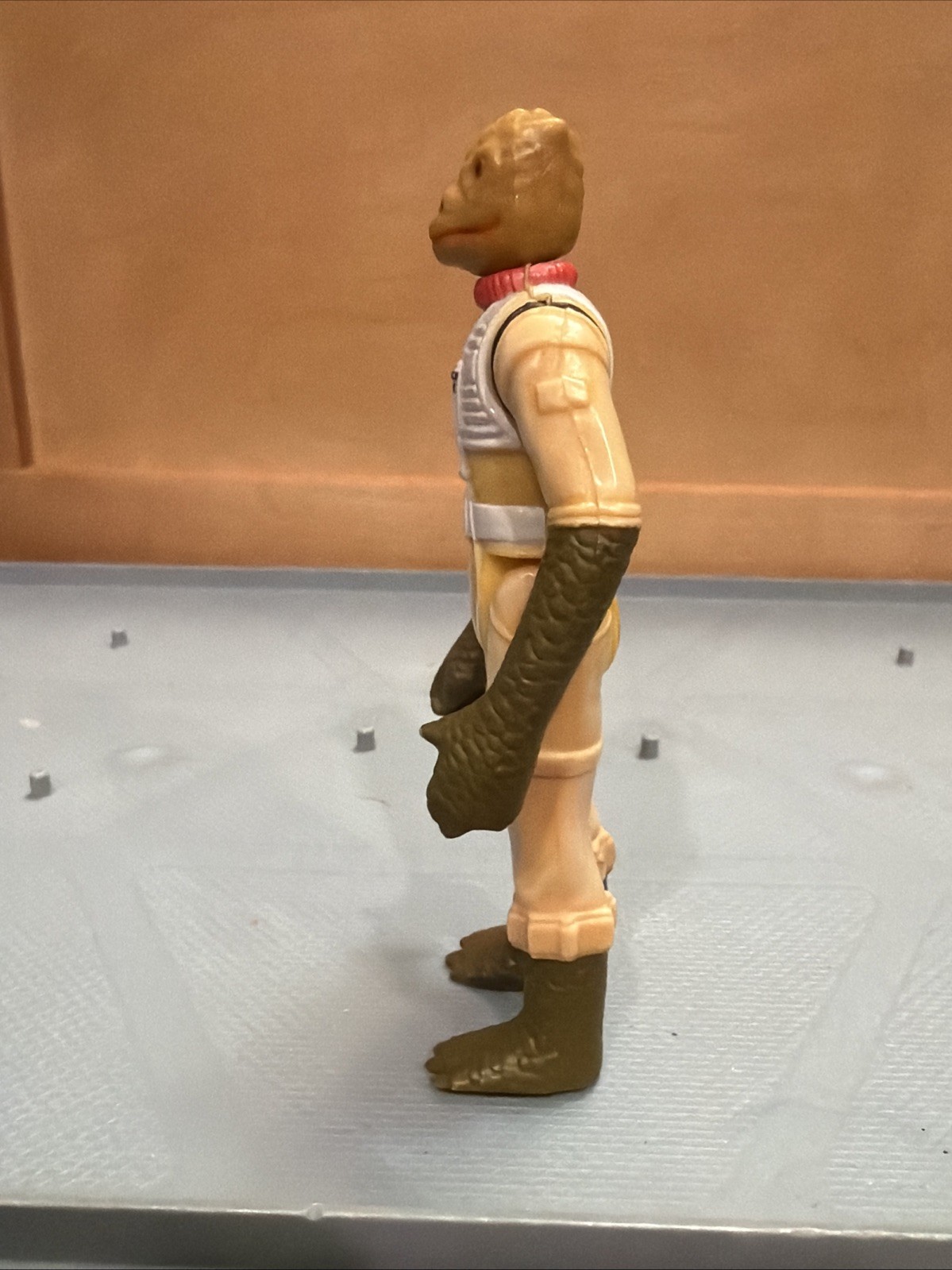 Bossk (Bounty Hunter) sold