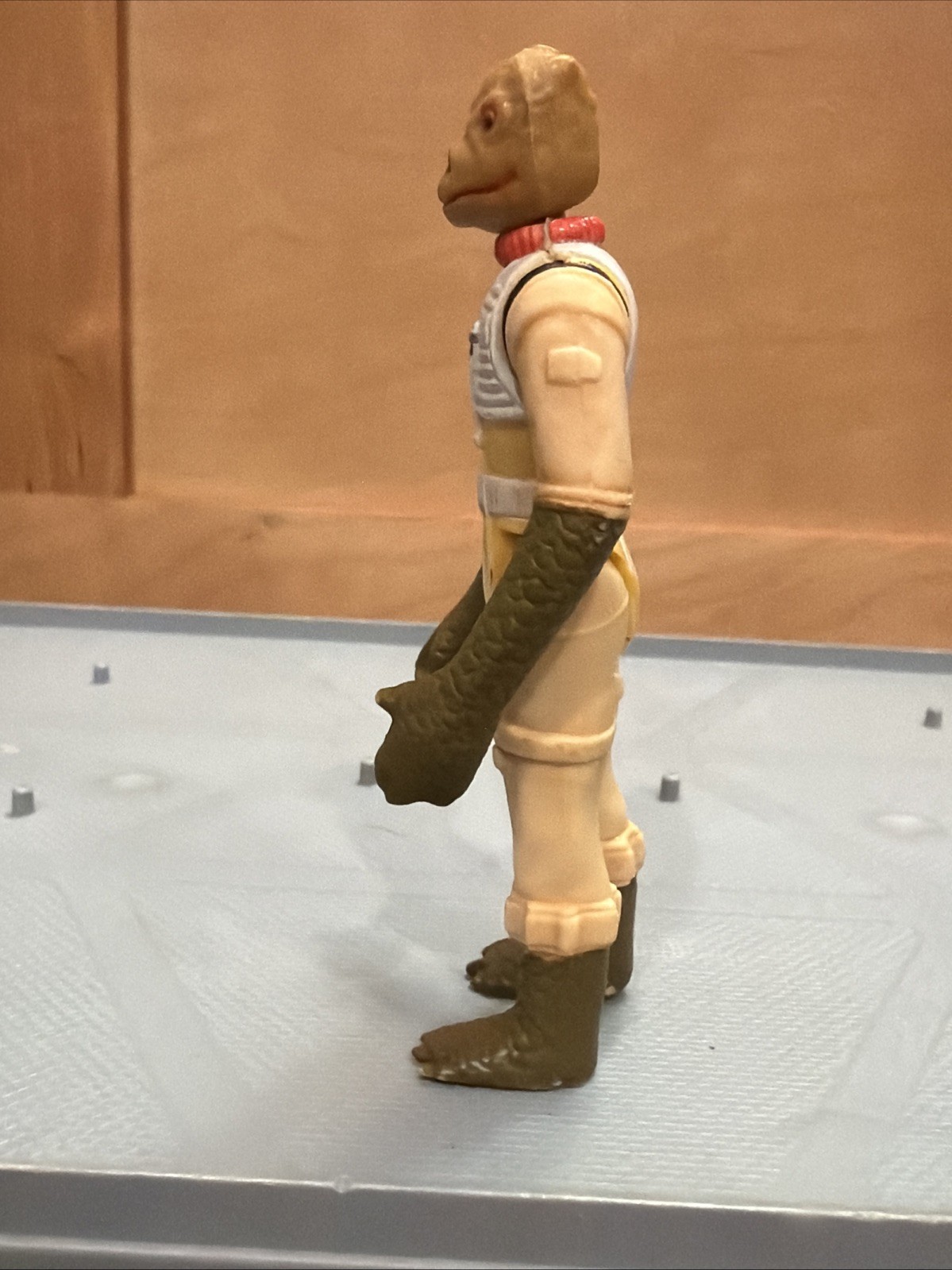 Bossk (Bounty Hunter) sold