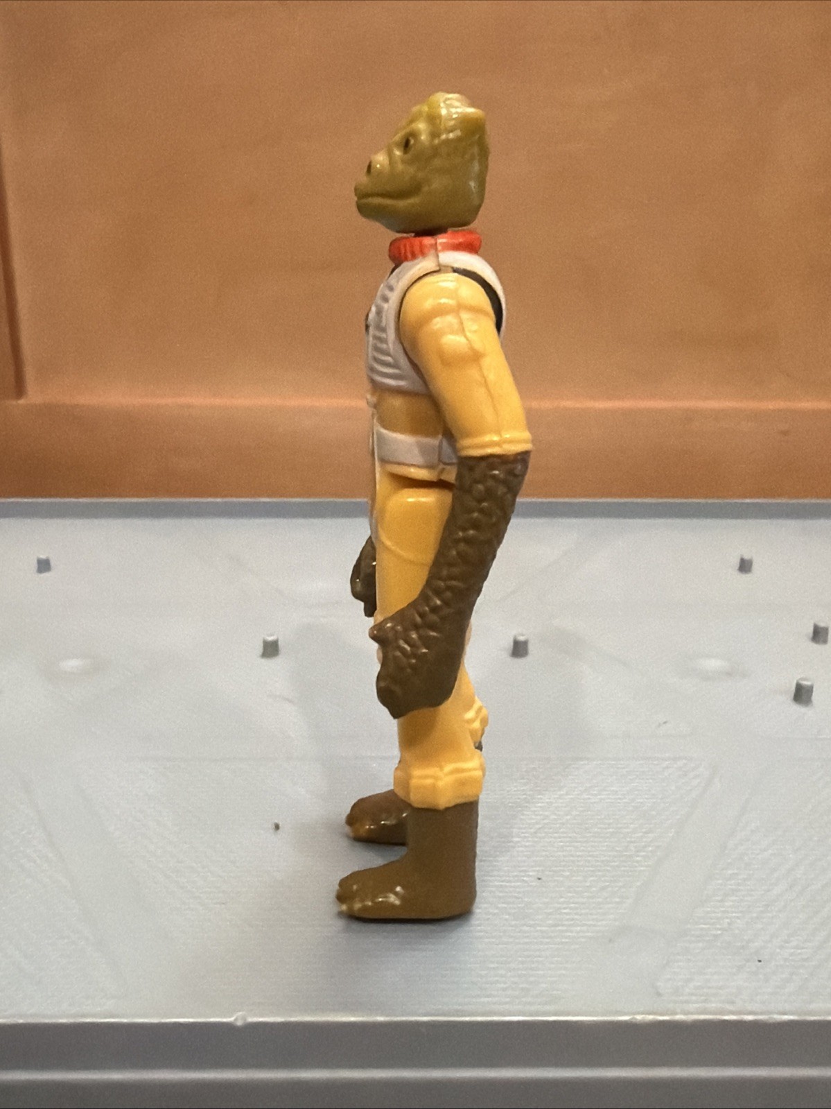 Bossk (Bounty Hunter) sold