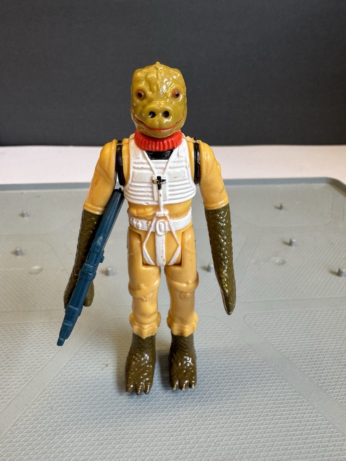 Bossk (Bounty Hunter) sold
