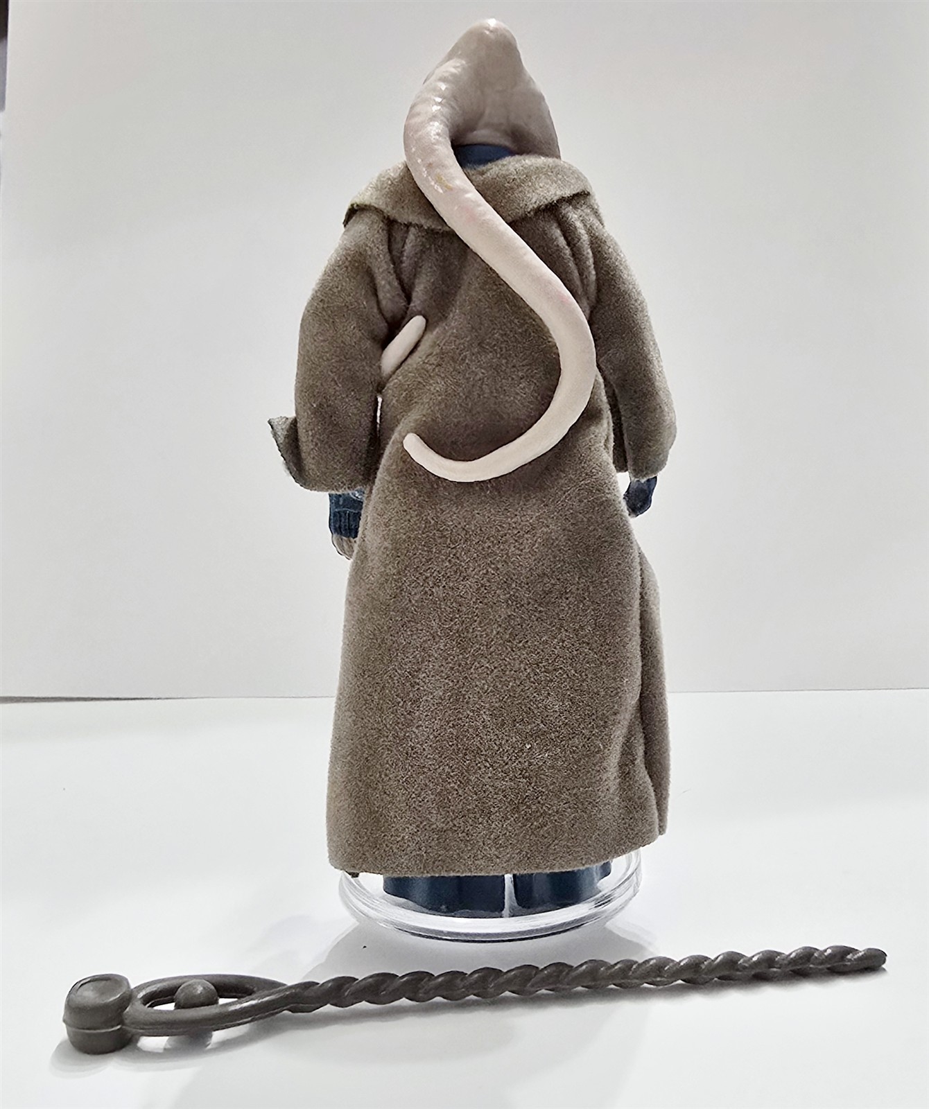 Bib Fortuna sold