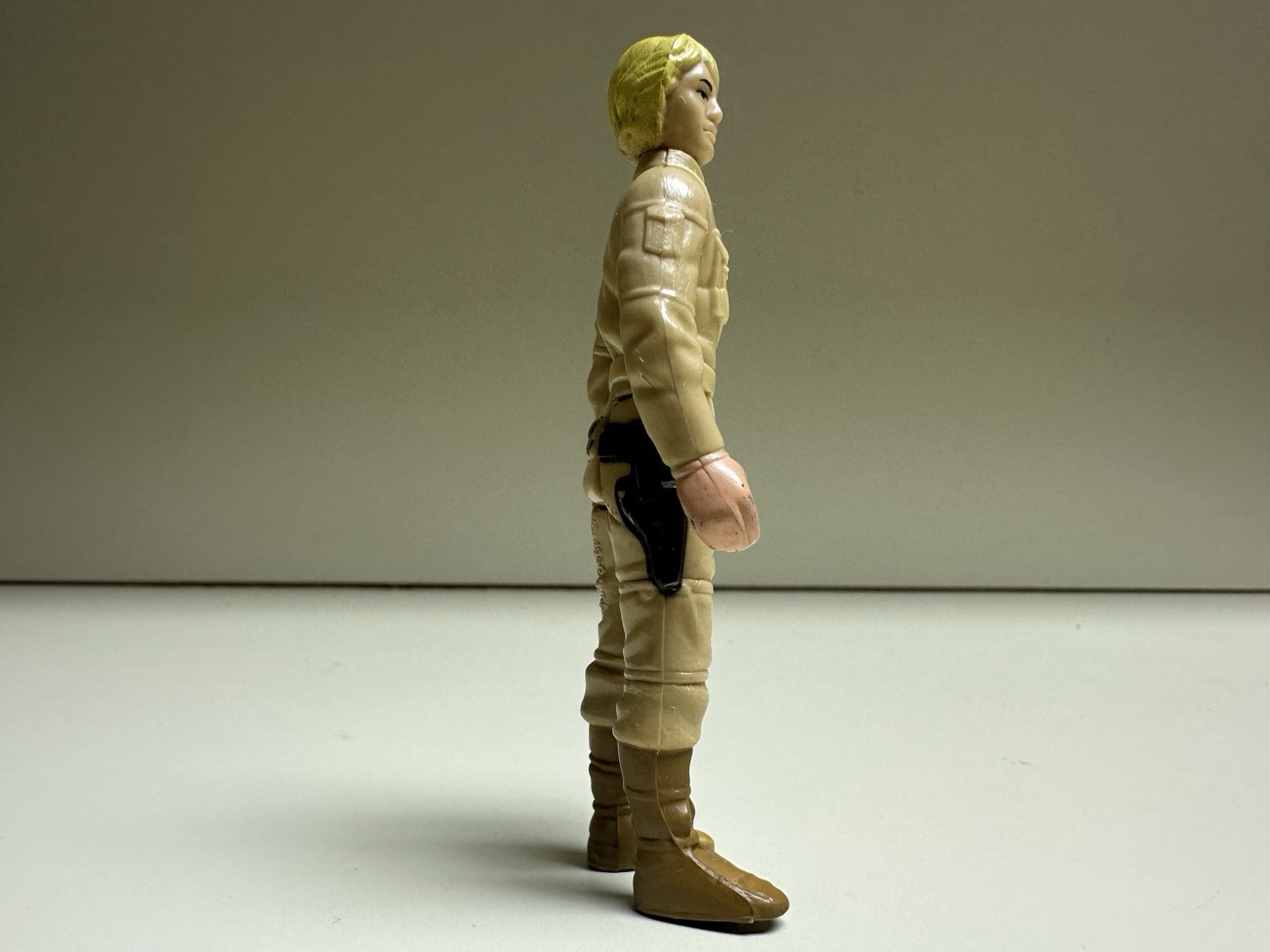 Luke Skywalker (Bespin Fatigues) sold