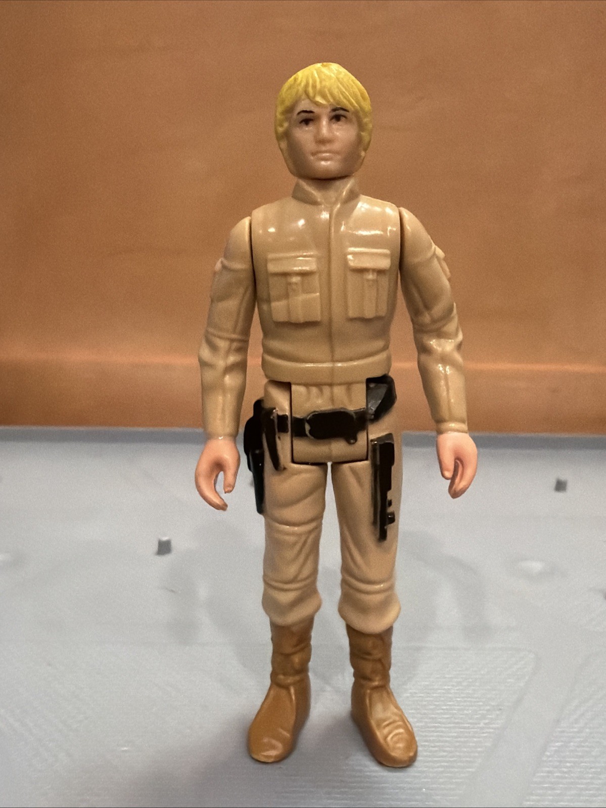 Luke Skywalker (Bespin Fatigues) sold