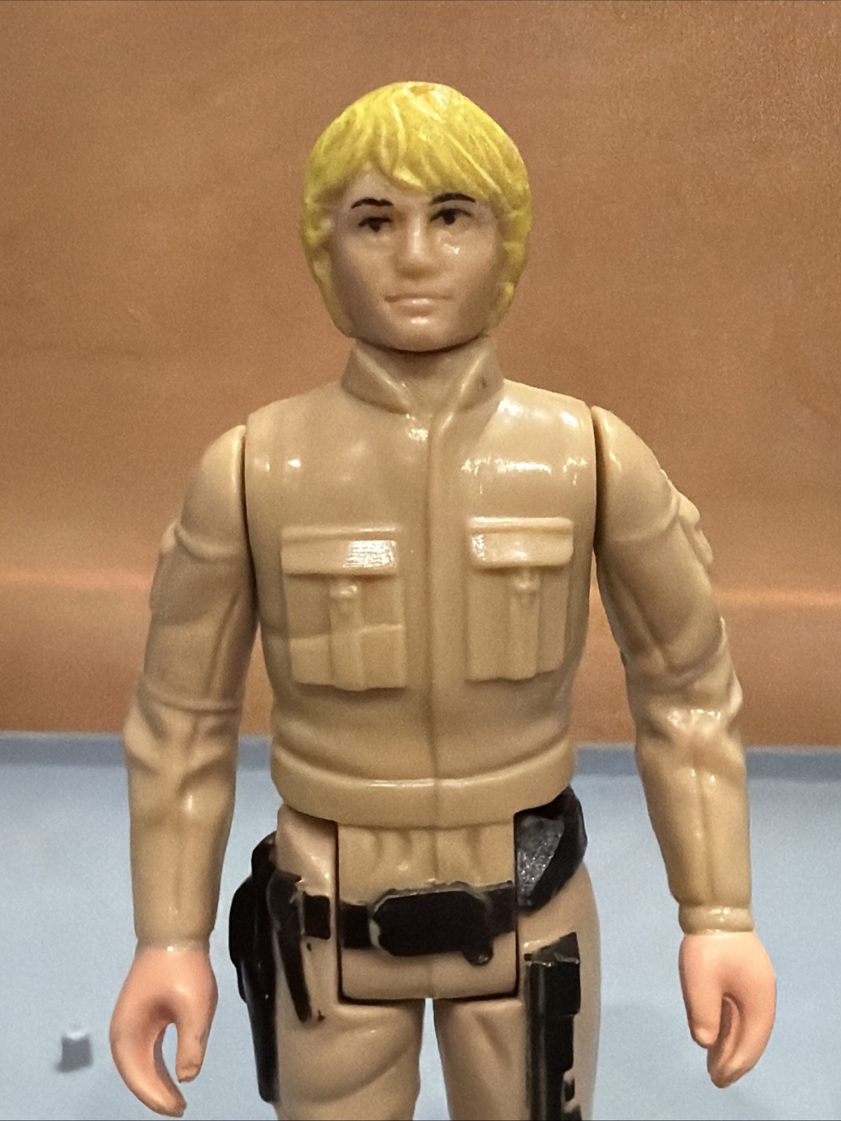 Luke Skywalker (Bespin Fatigues) sold