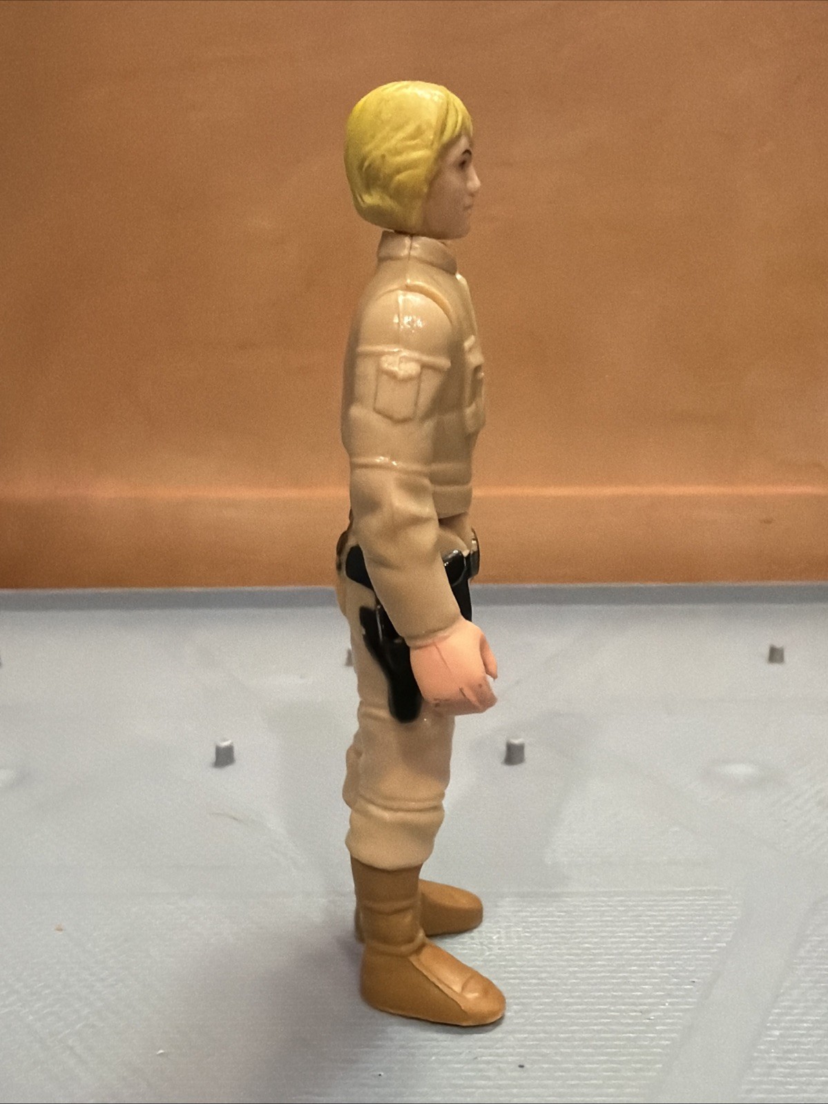 Luke Skywalker (Bespin Fatigues) sold