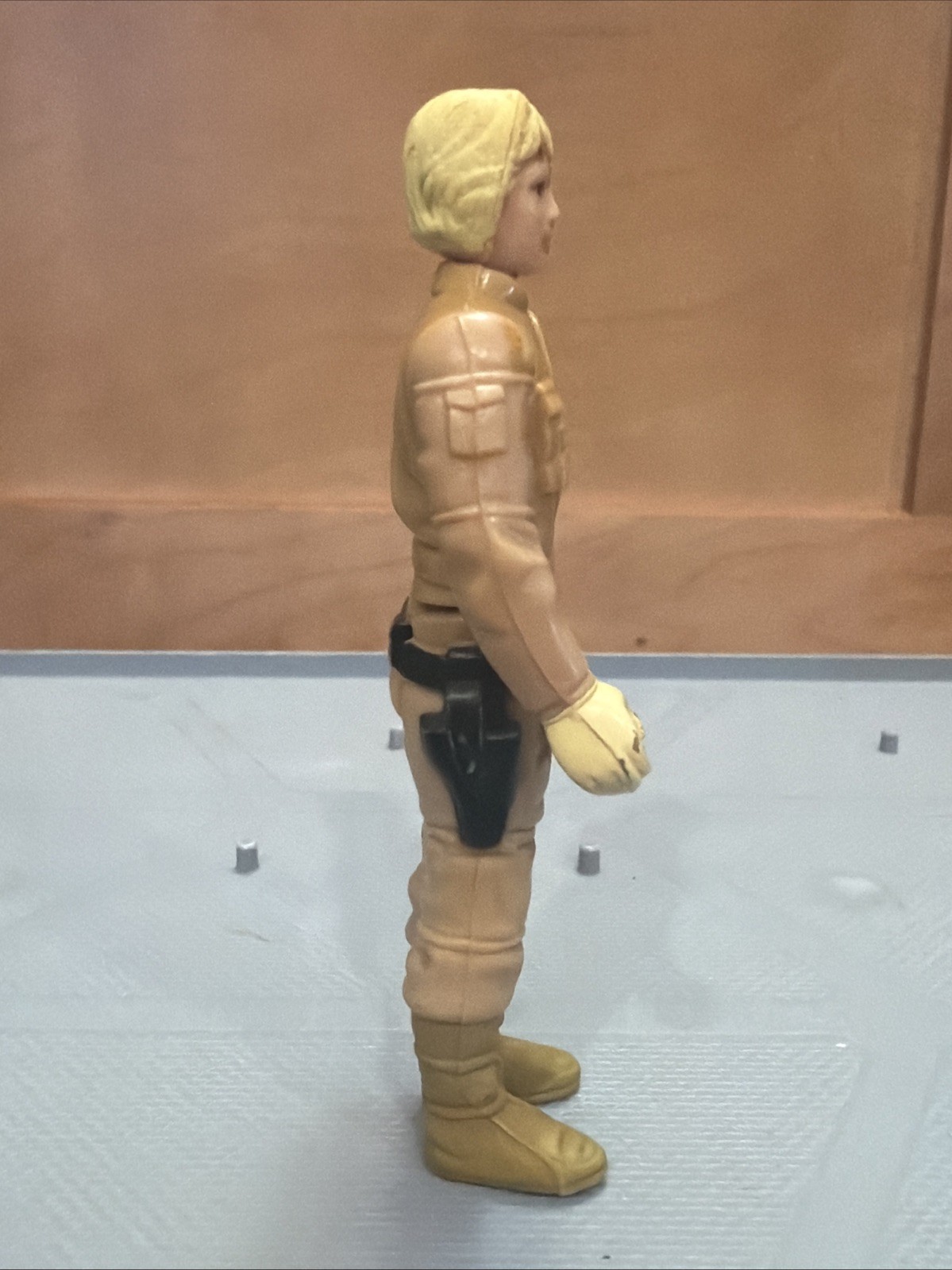 Luke Skywalker (Bespin Fatigues) sold