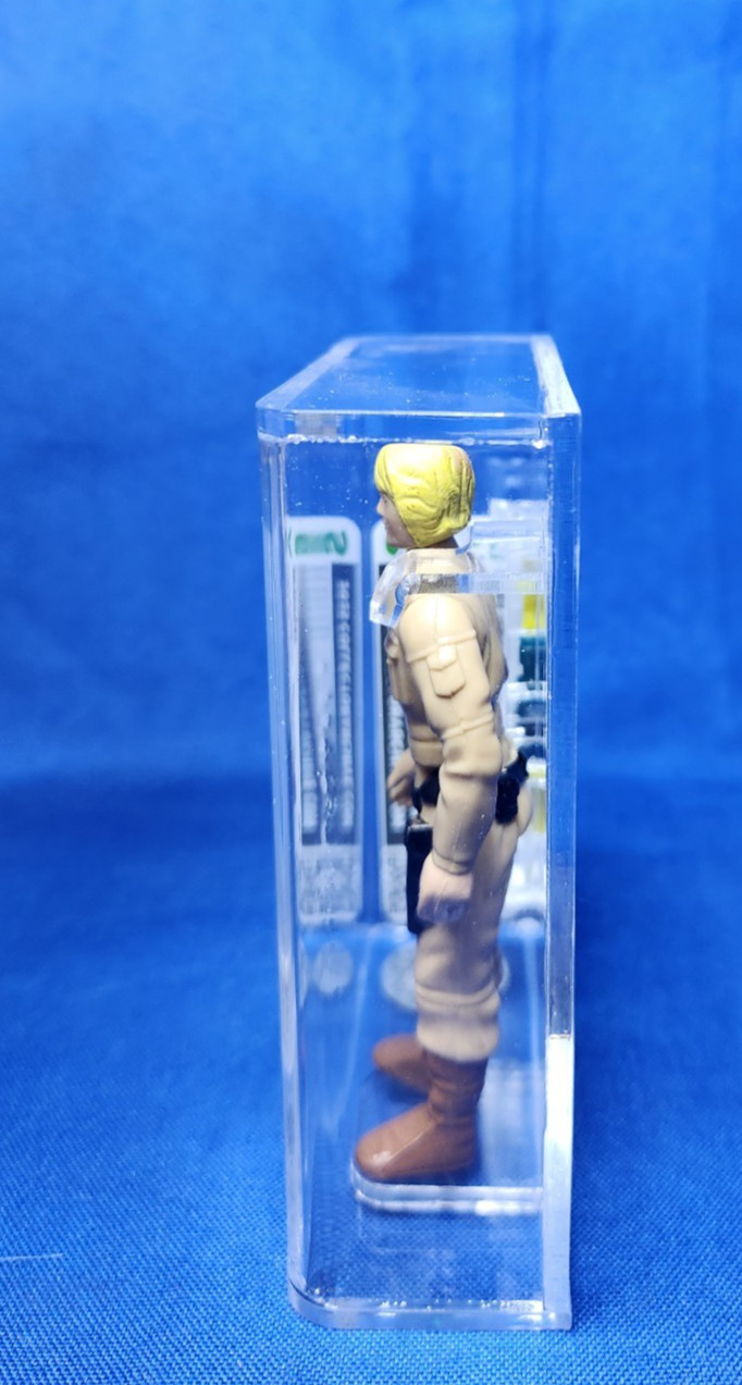 Luke Skywalker (Bespin Fatigues) sold