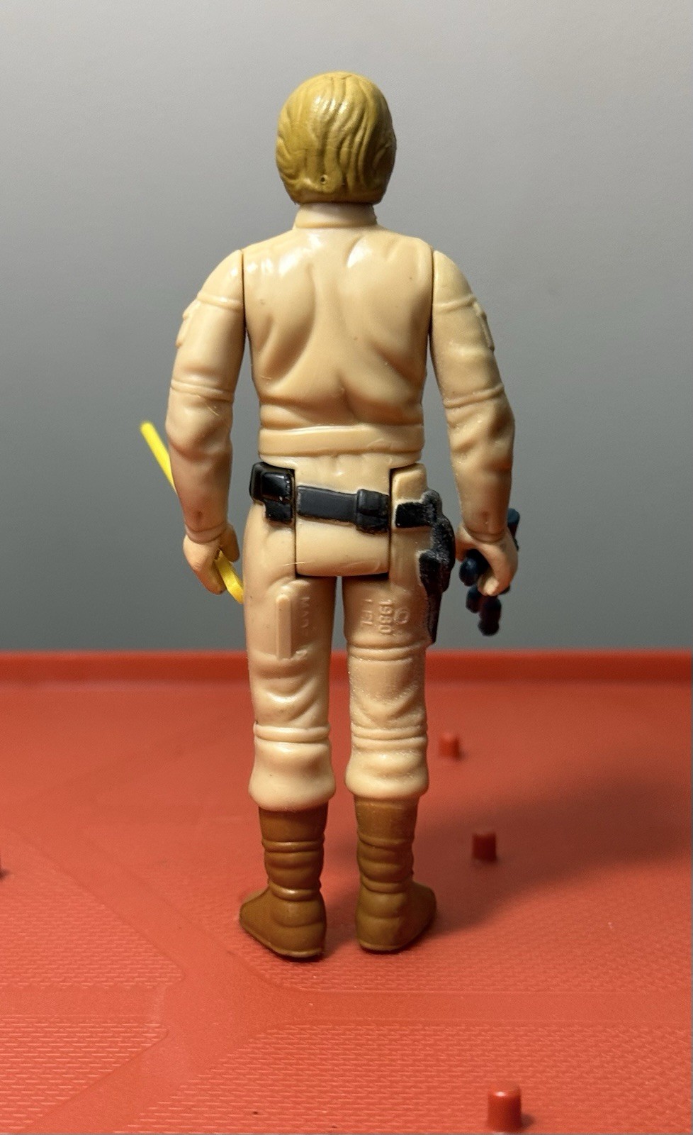 Luke Skywalker (Bespin Fatigues) sold