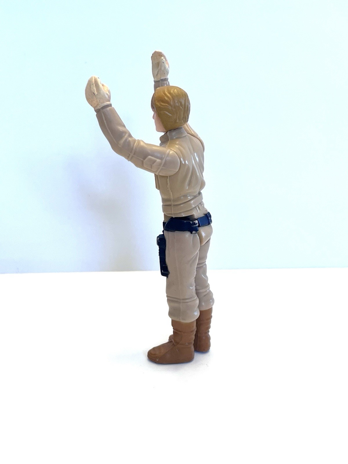 Luke Skywalker (Bespin Fatigues) sold