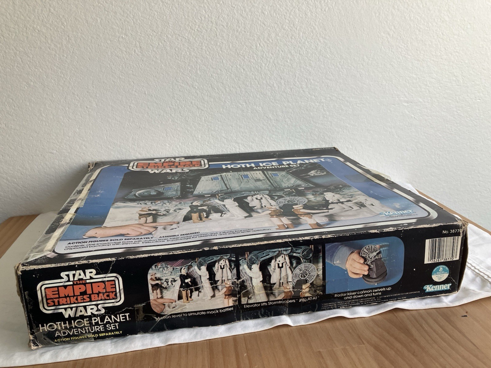 Hoth Ice Planet Adventure Set sold