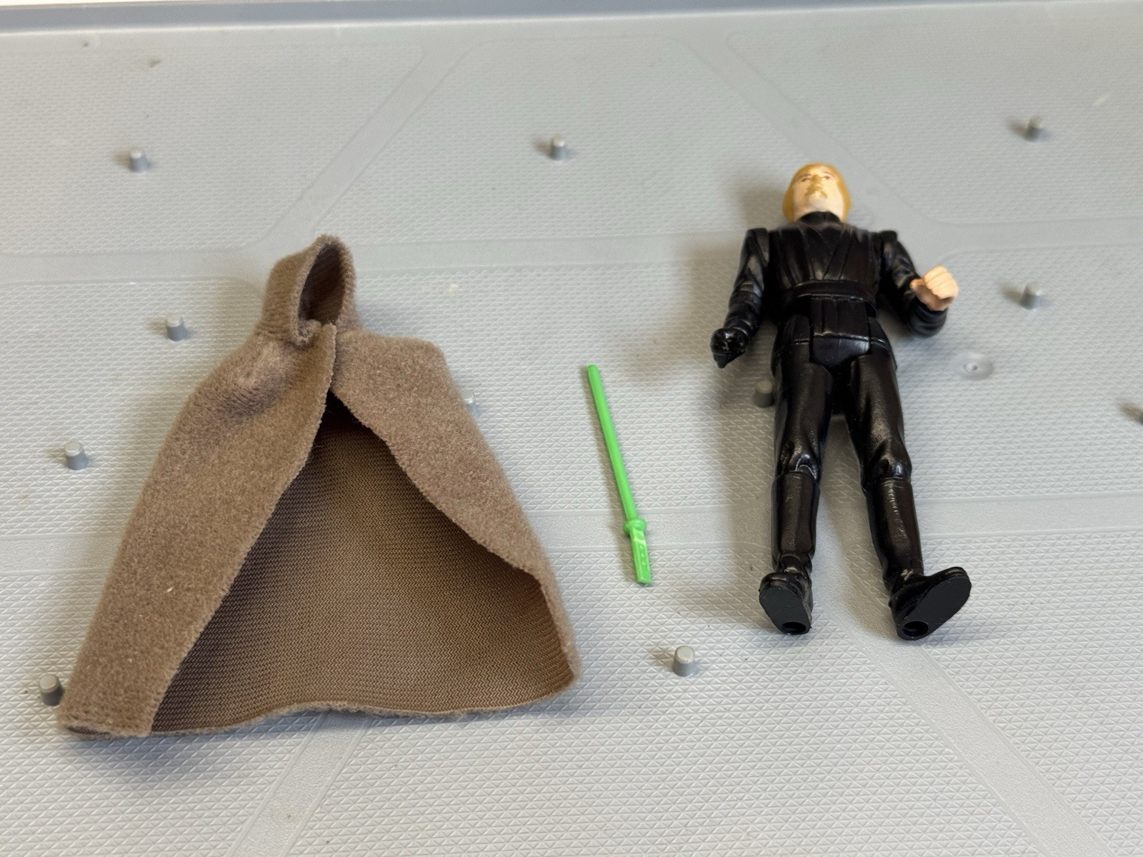 Luke Skywalker (Jedi Knight Outfit) sold