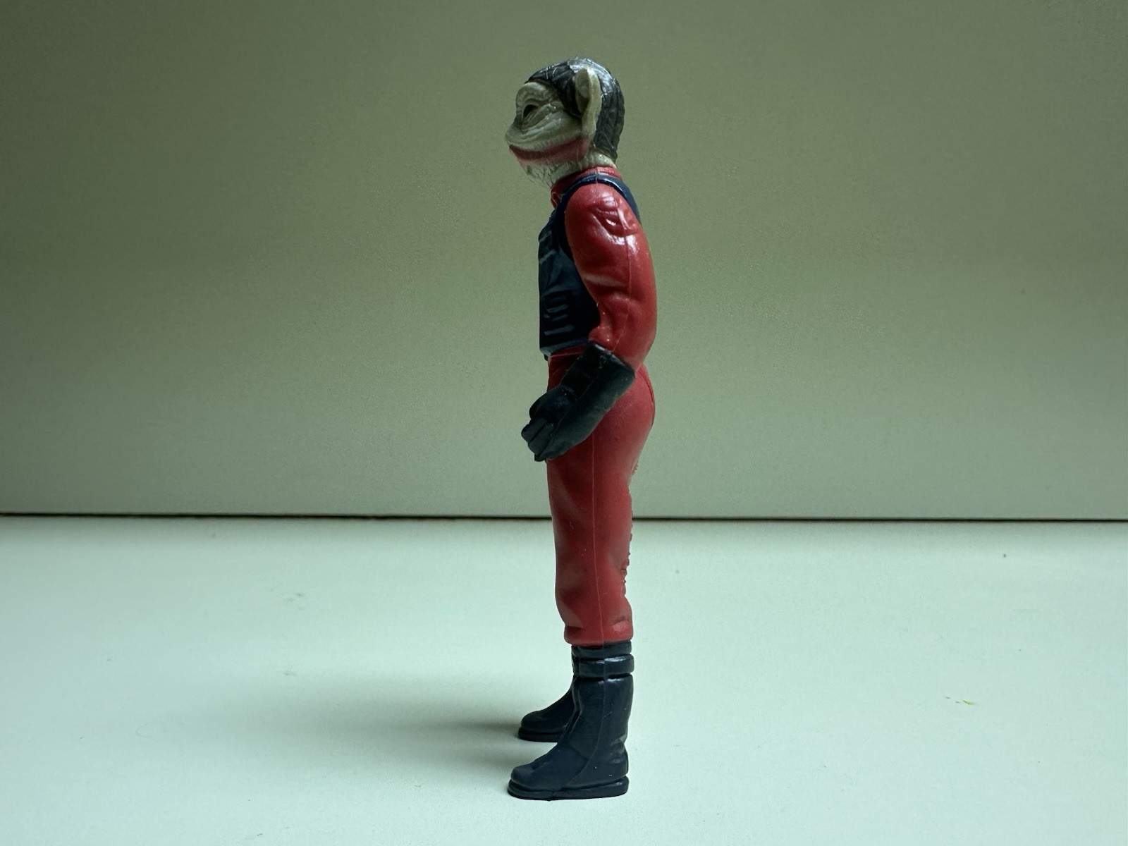 Nien Nunb sold