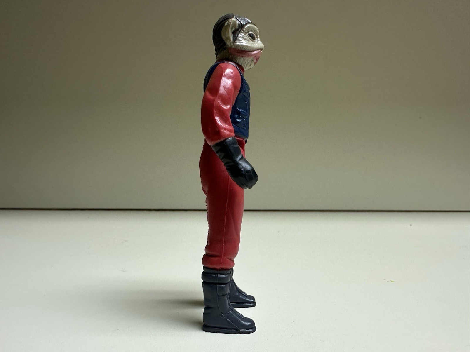 Nien Nunb sold