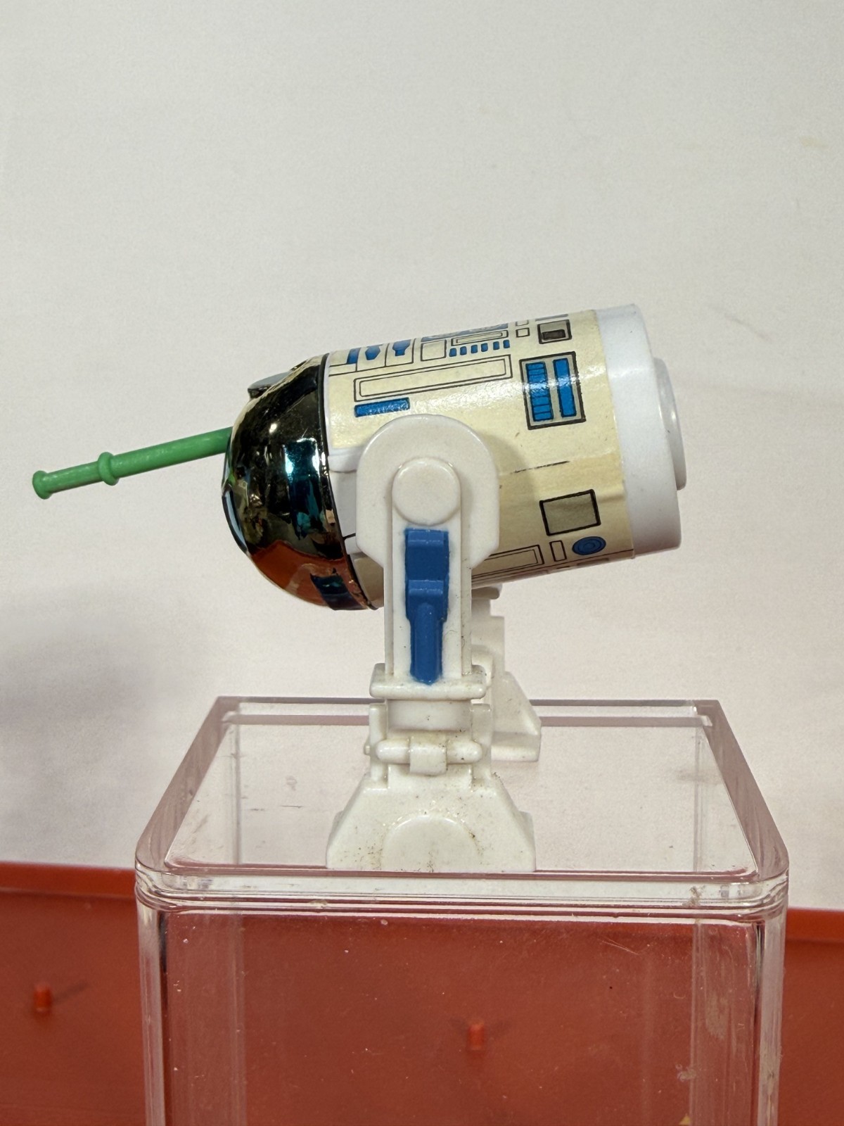 R2-D2 (Artoo-Detoo) with pop-up Lightsaber sold