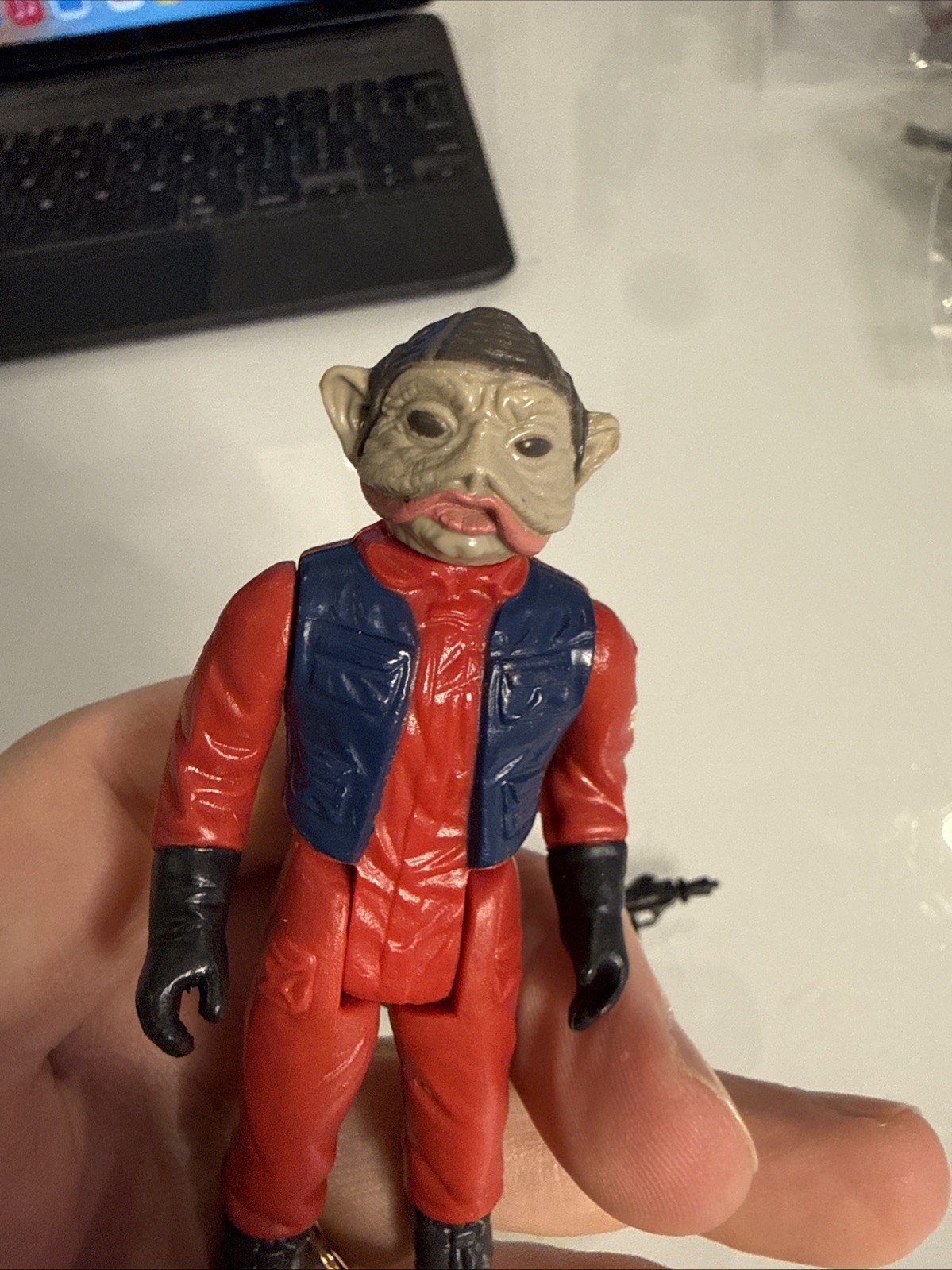 Nien Nunb sold