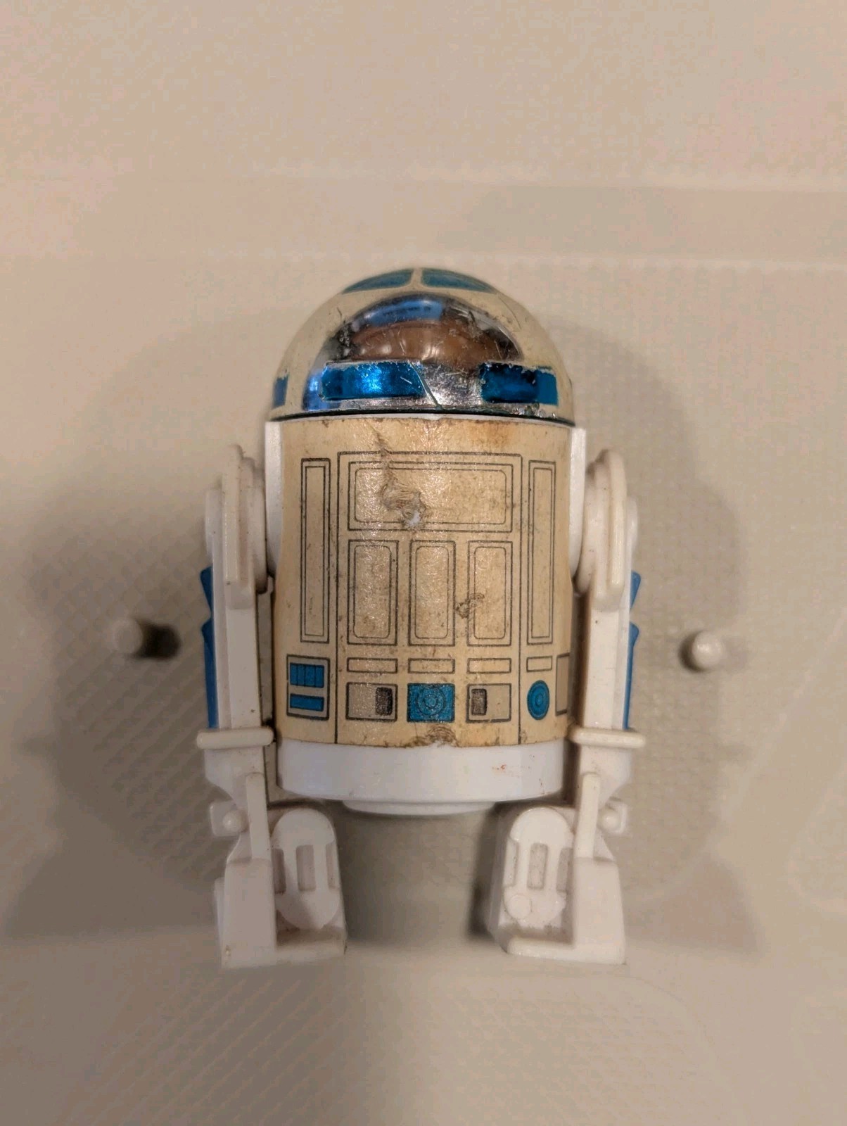 R2-D2 (Artoo-Detoo) with pop-up Lightsaber sold