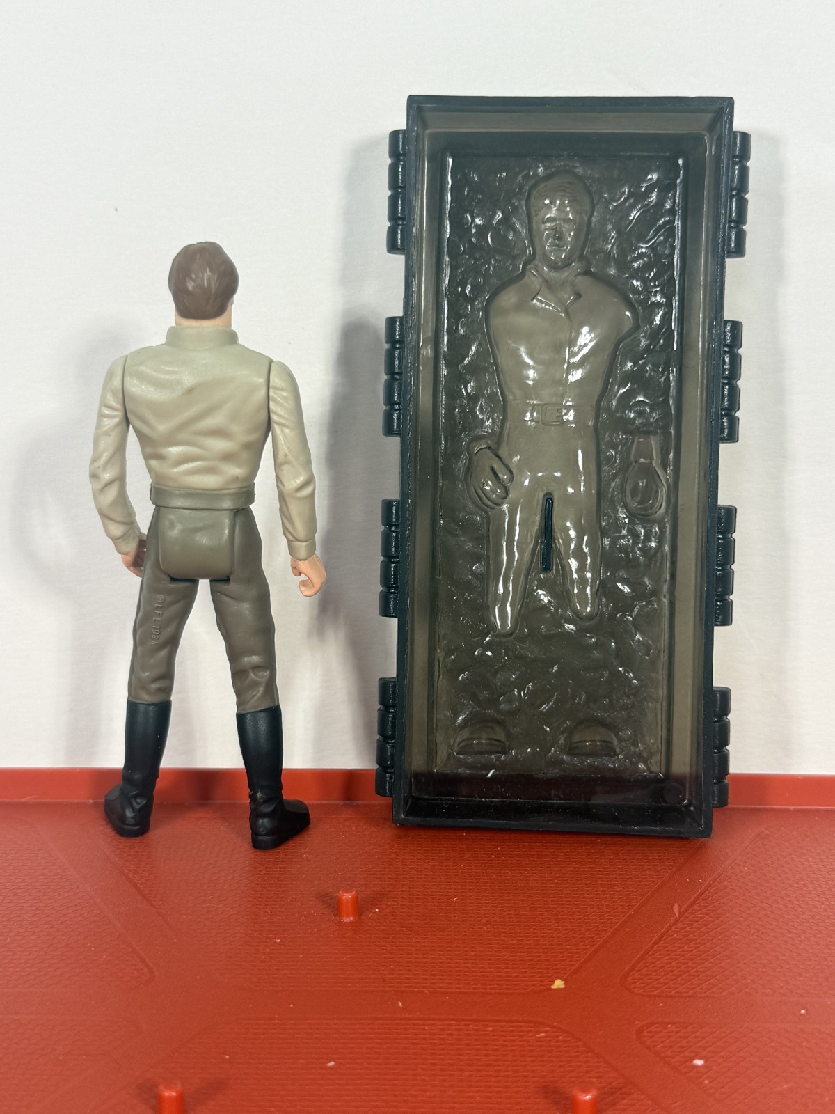 Han Solo (In Carbonite Chamber) sold