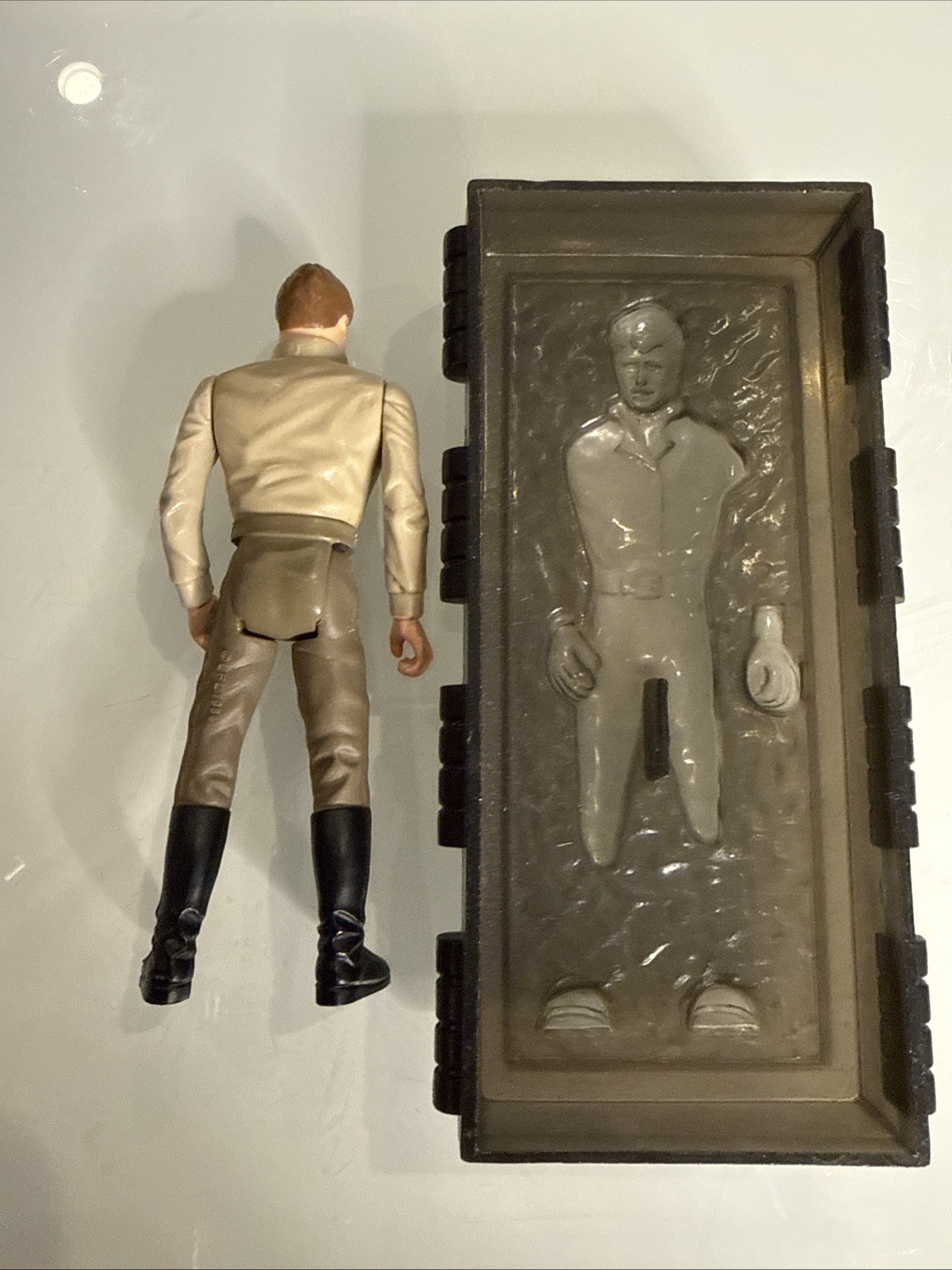 Han Solo (In Carbonite Chamber) sold