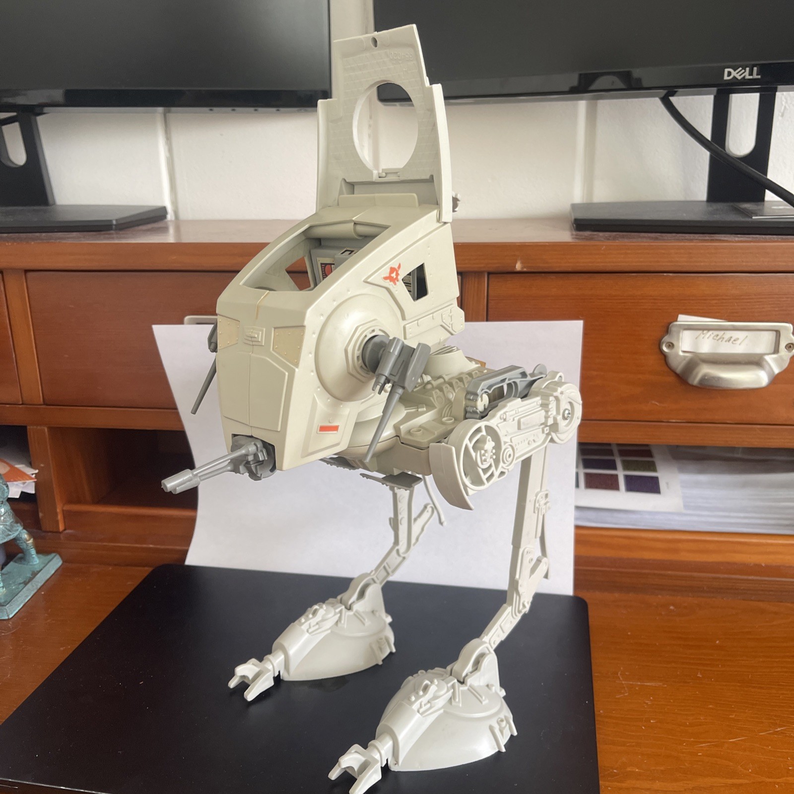 Scout Walker (AT-ST) sold