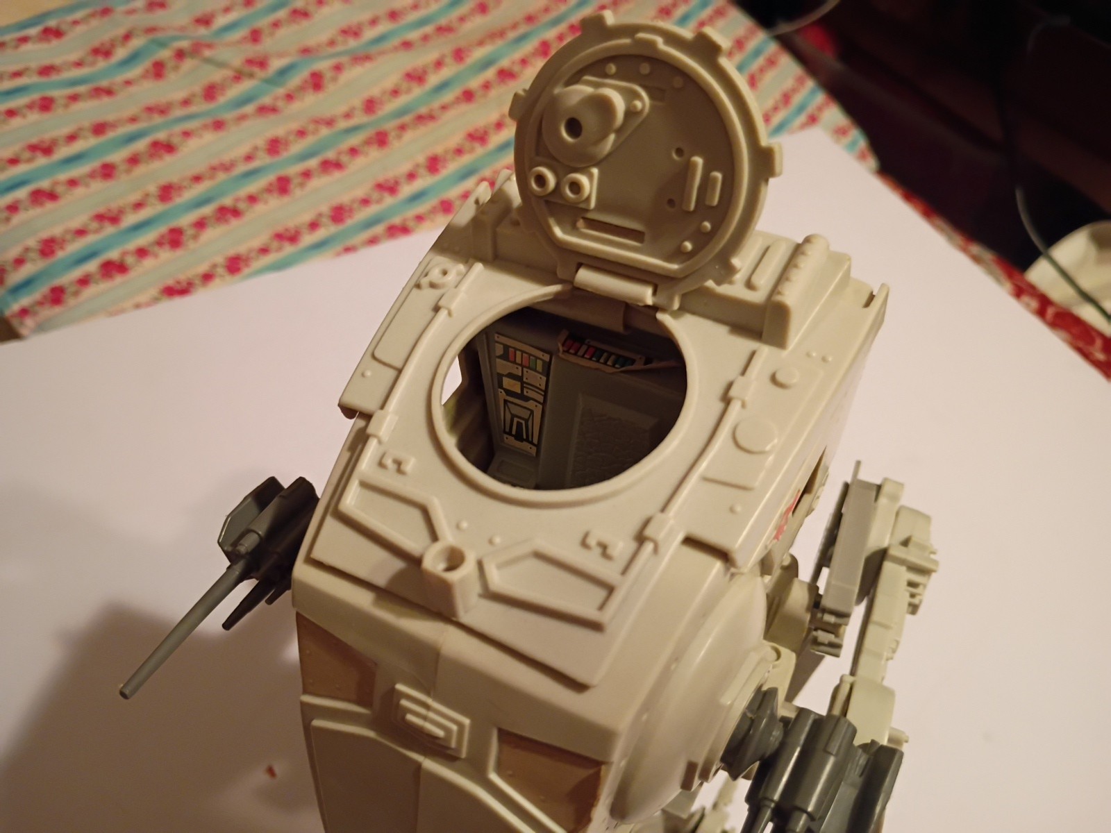 Scout Walker (AT-ST) sold