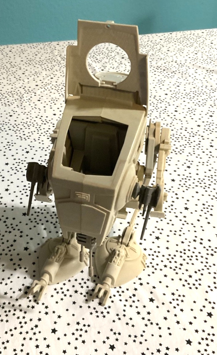 Scout Walker (AT-ST) sold