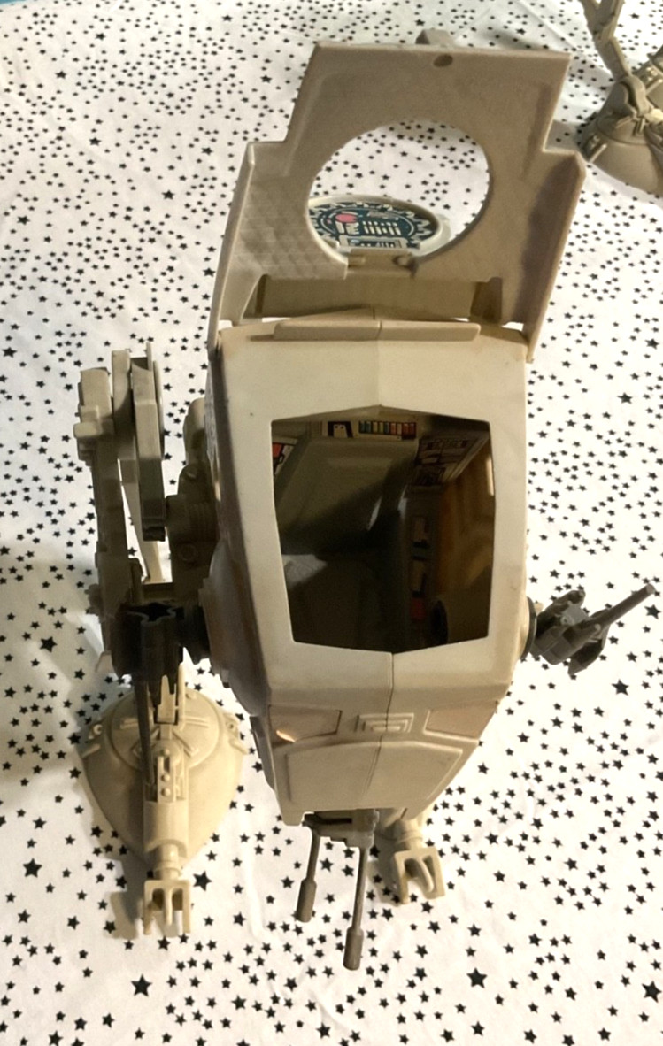 Scout Walker (AT-ST) sold