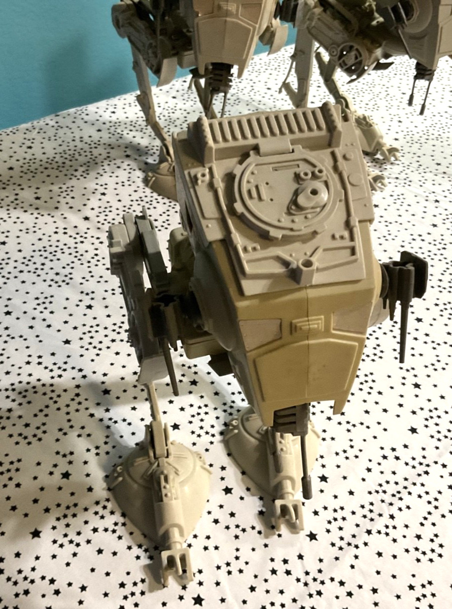 Scout Walker (AT-ST) sold