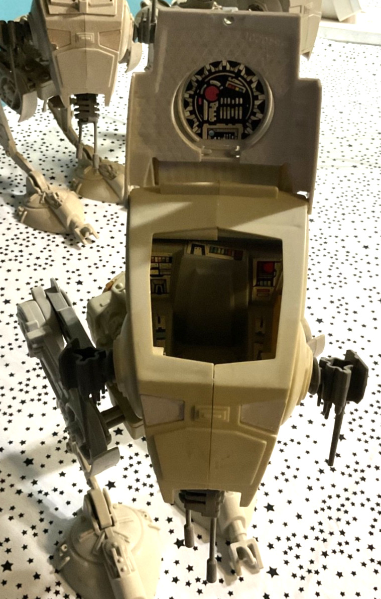 Scout Walker (AT-ST) sold