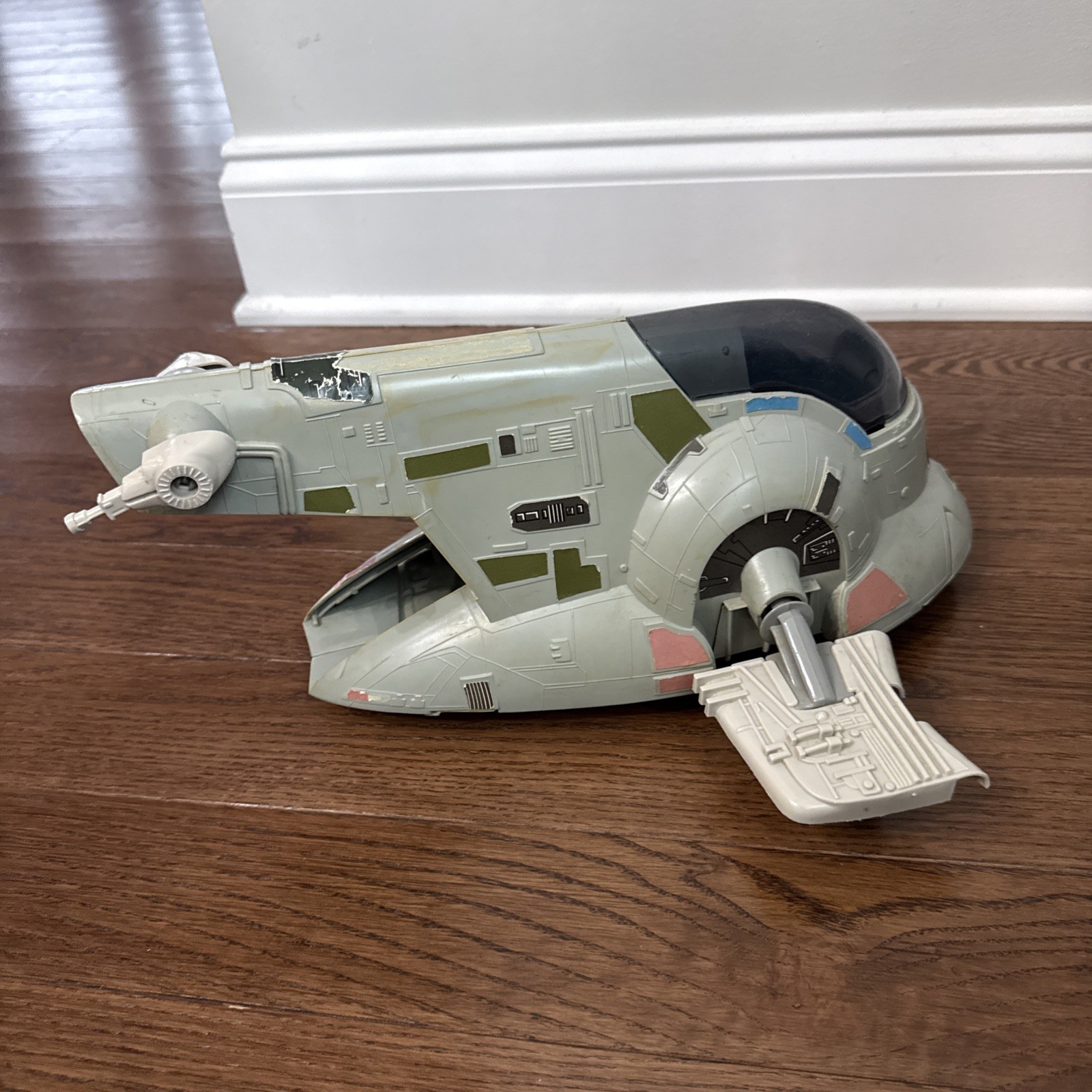 Slave 1 (Boba Fett's Spaceship) sold
