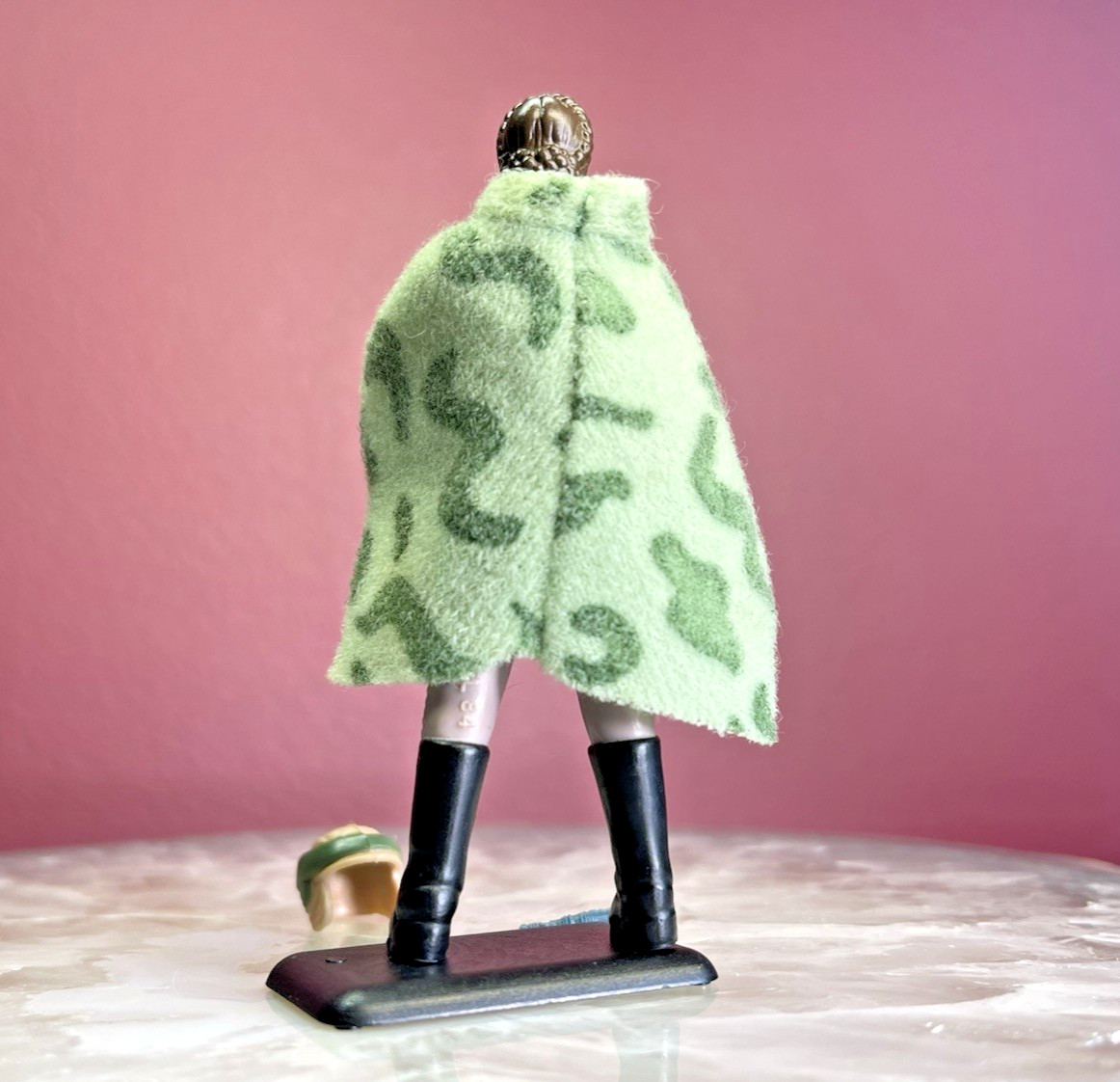 Princess Leia Organa (In Combat Poncho) sold