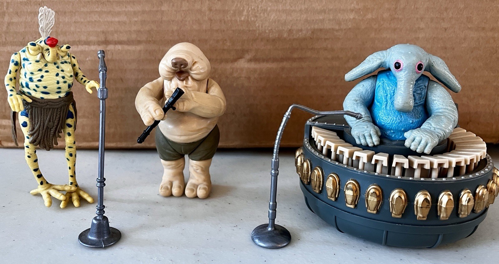 Sy Snootles & The Rebo Band sold