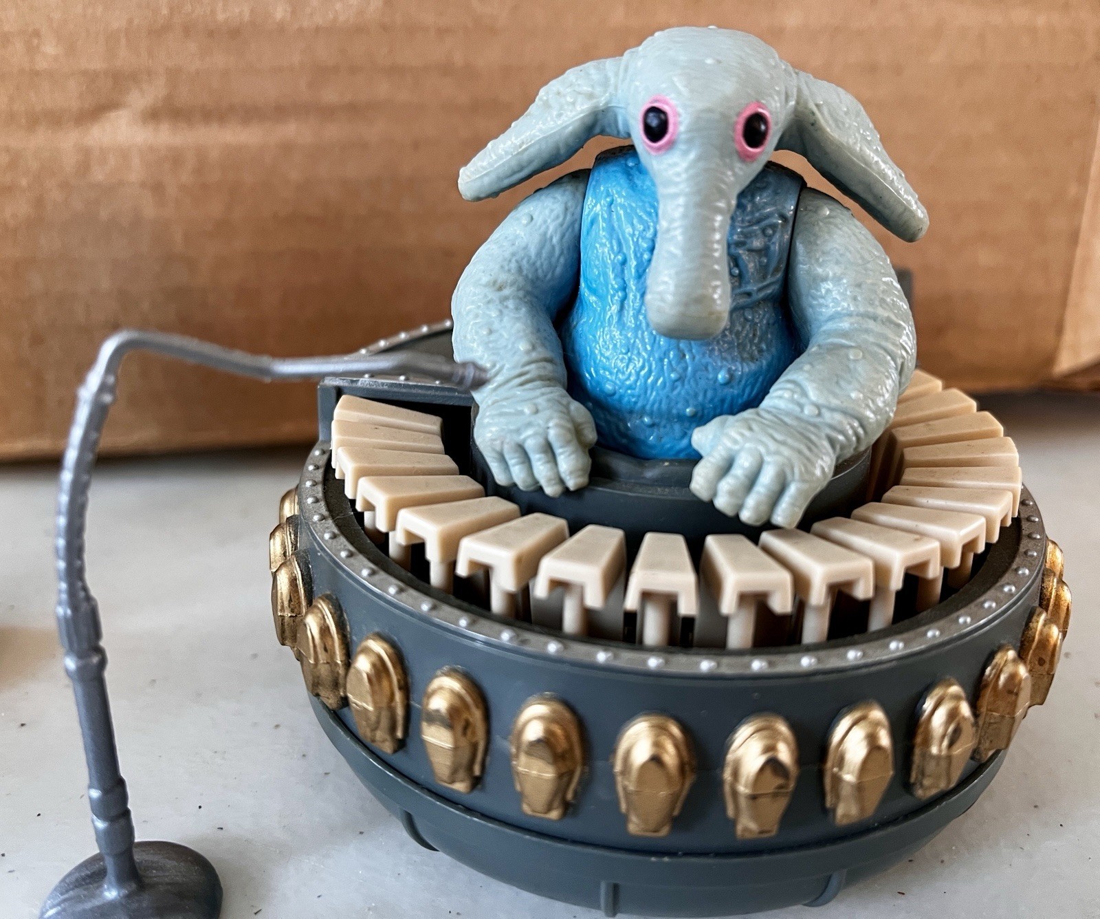 Sy Snootles & The Rebo Band sold