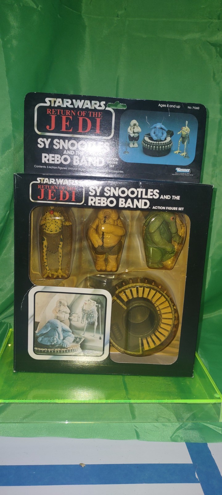 Sy Snootles & The Rebo Band sold