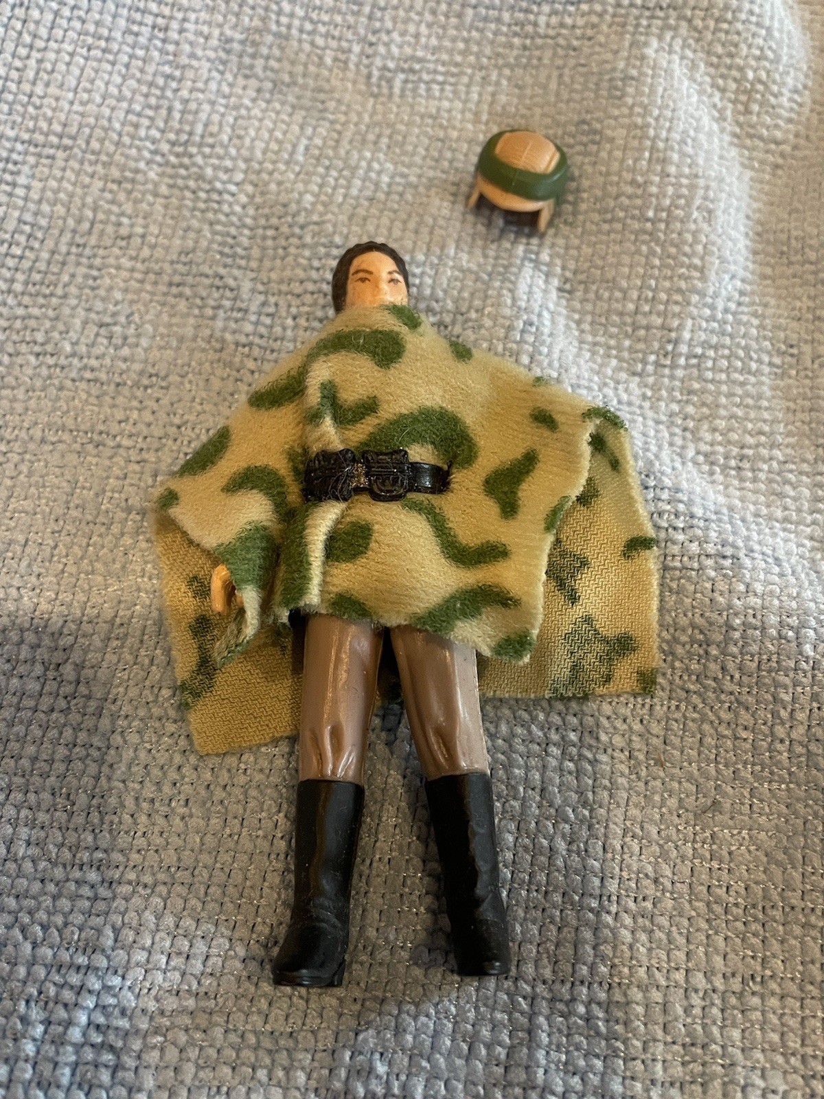 Princess Leia Organa (In Combat Poncho) sold