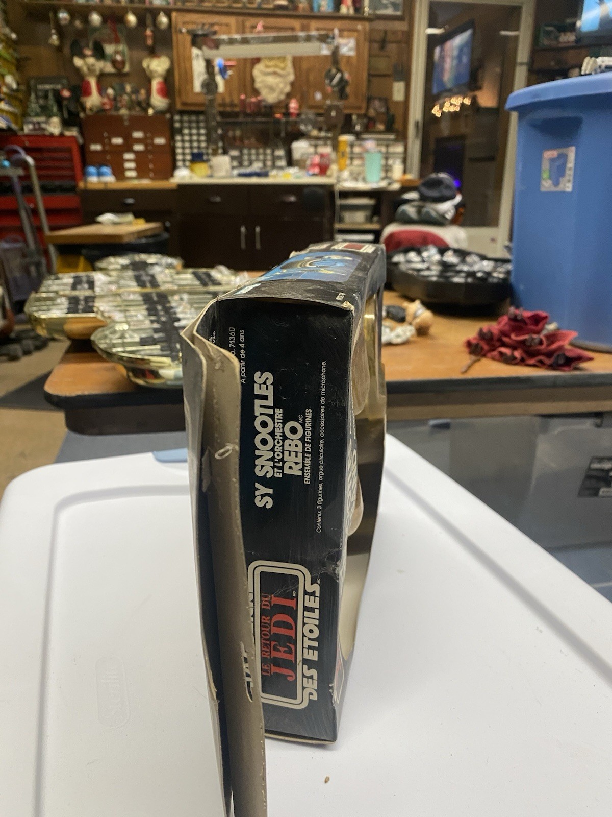 Sy Snootles & The Rebo Band sold