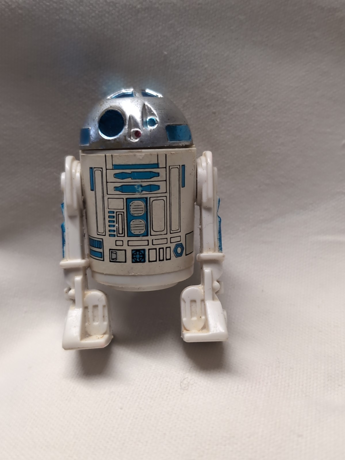 R2-D2 (Artoo-Detoo) sold