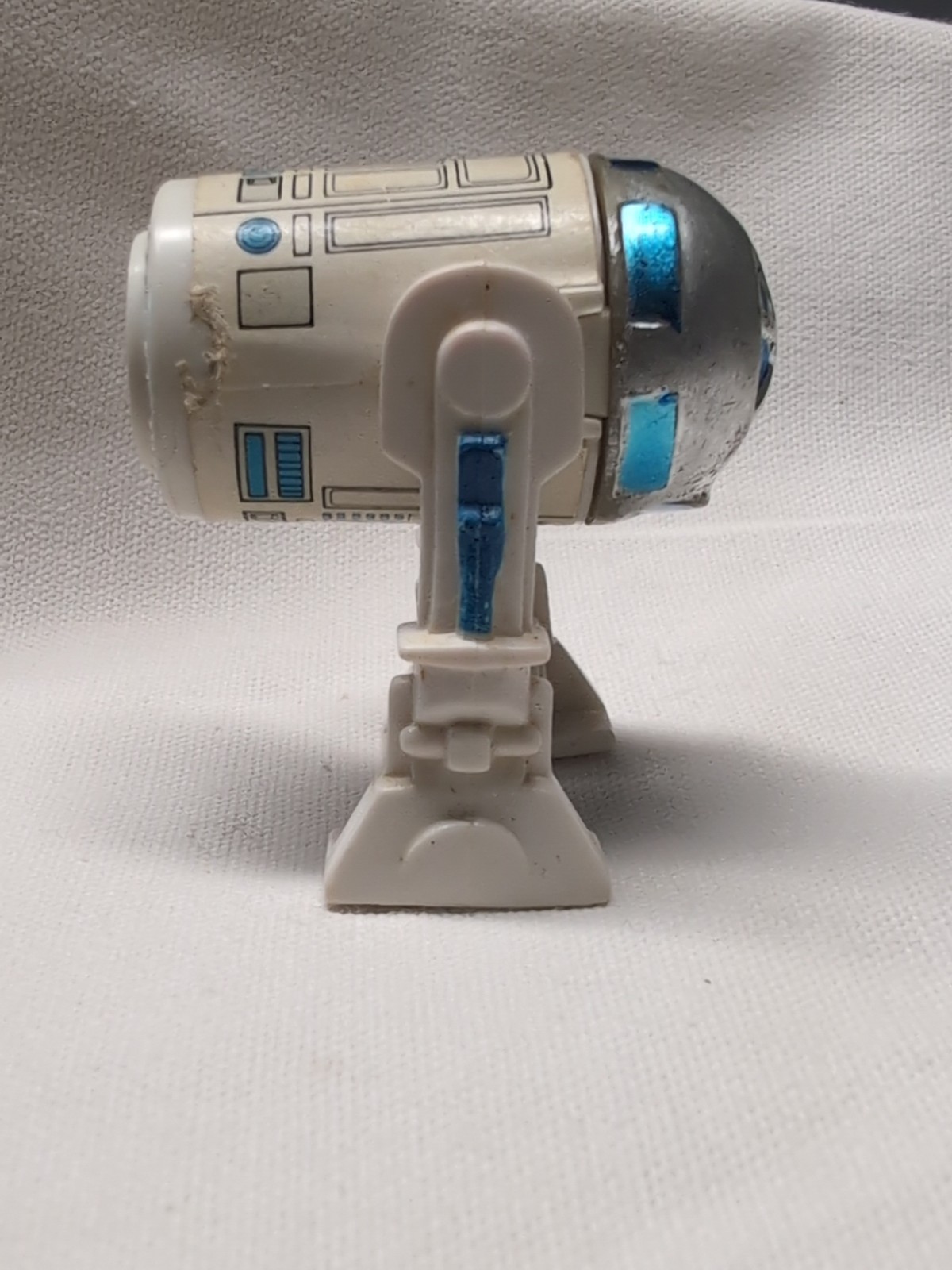 R2-D2 (Artoo-Detoo) sold