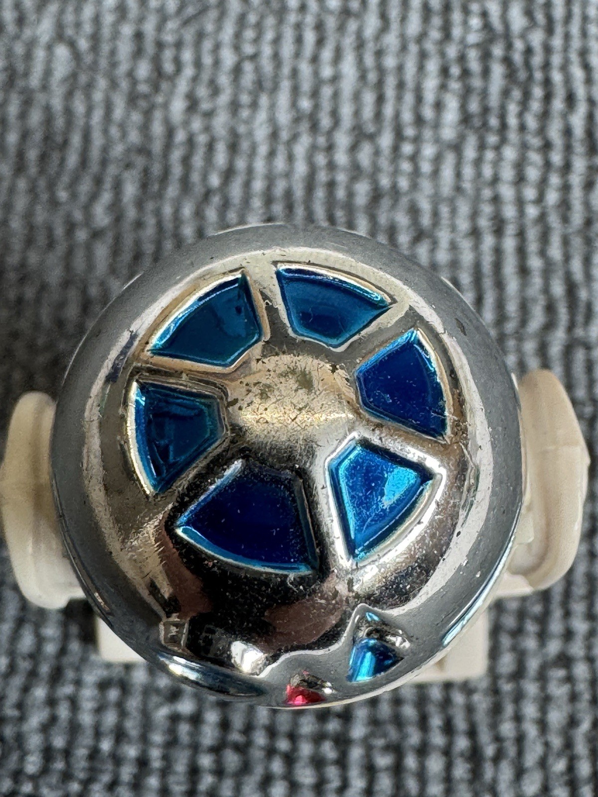 R2-D2 (Artoo-Detoo) sold