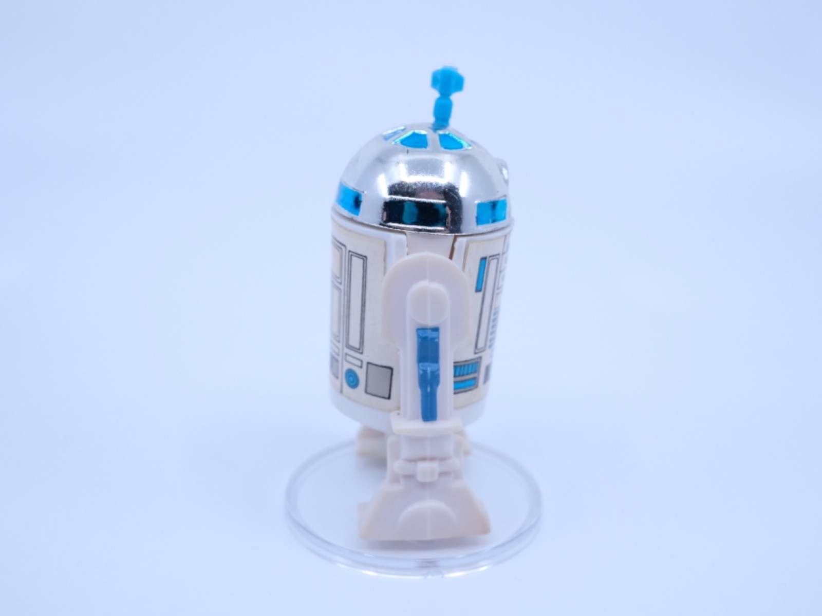 R2-D2 (Artoo-Detoo) (with Sensorscope) sold