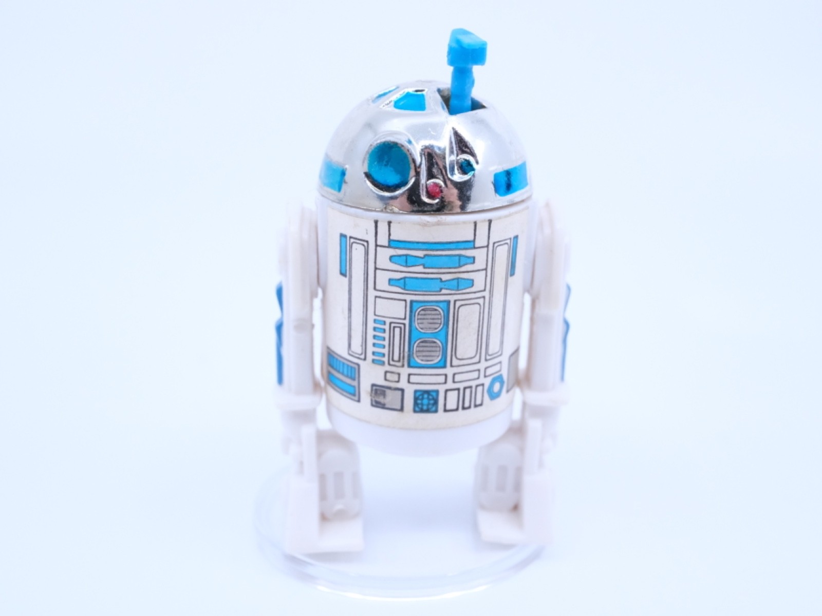 R2-D2 (Artoo-Detoo) (with Sensorscope) sold