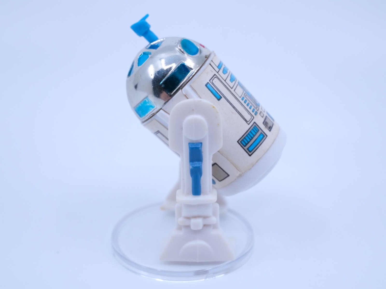 R2-D2 (Artoo-Detoo) (with Sensorscope) sold