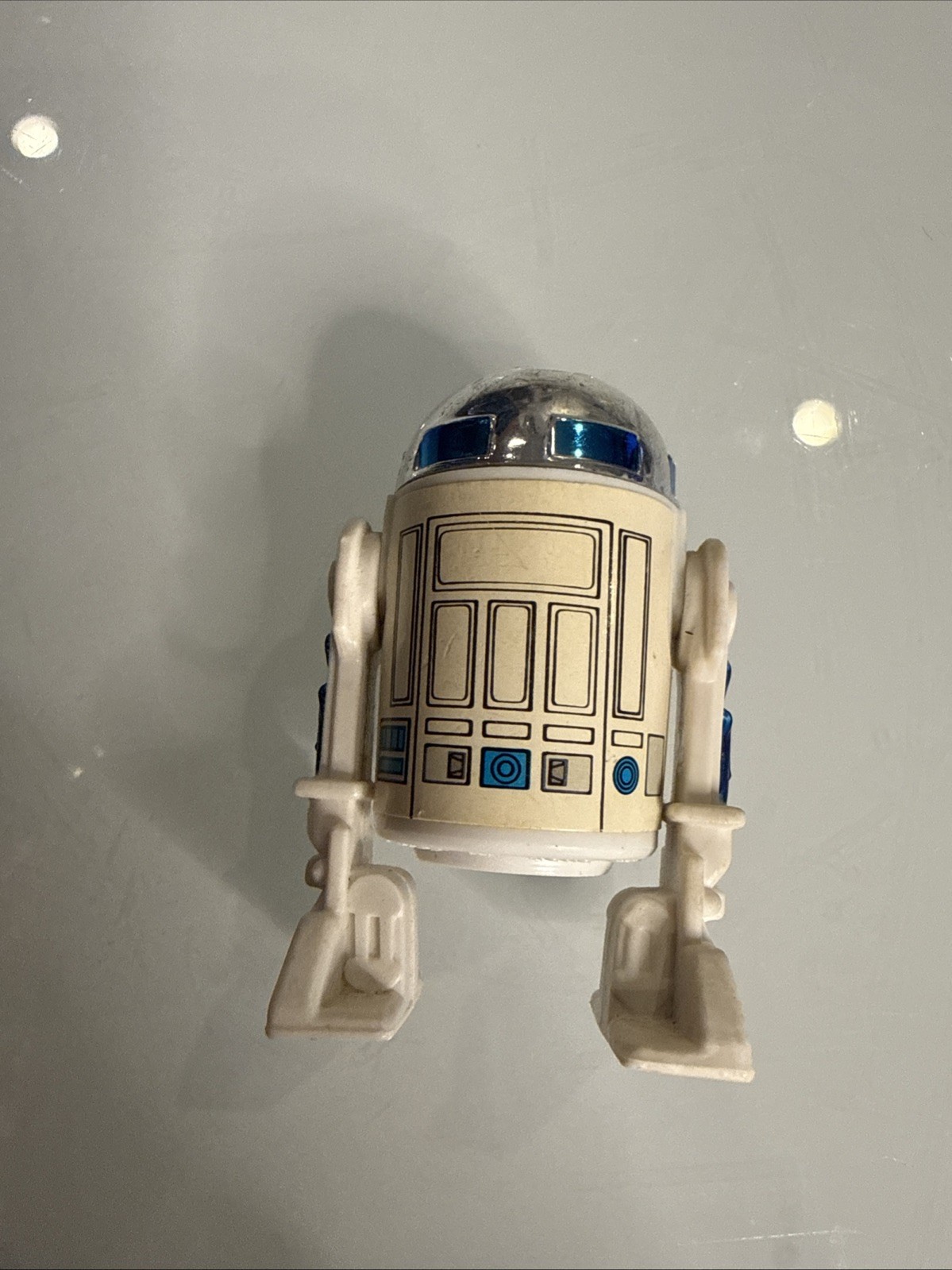 R2-D2 (Artoo-Detoo) (with Sensorscope) sold
