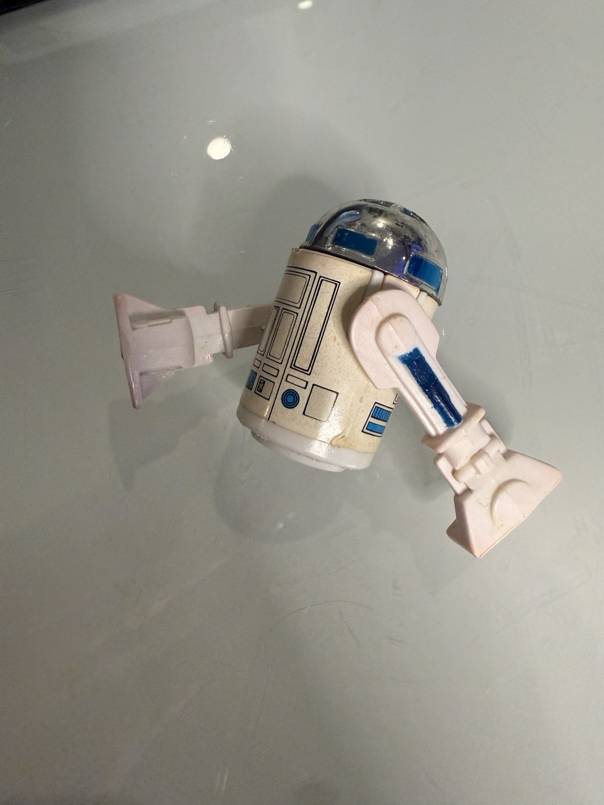 R2-D2 (Artoo-Detoo) (with Sensorscope) sold