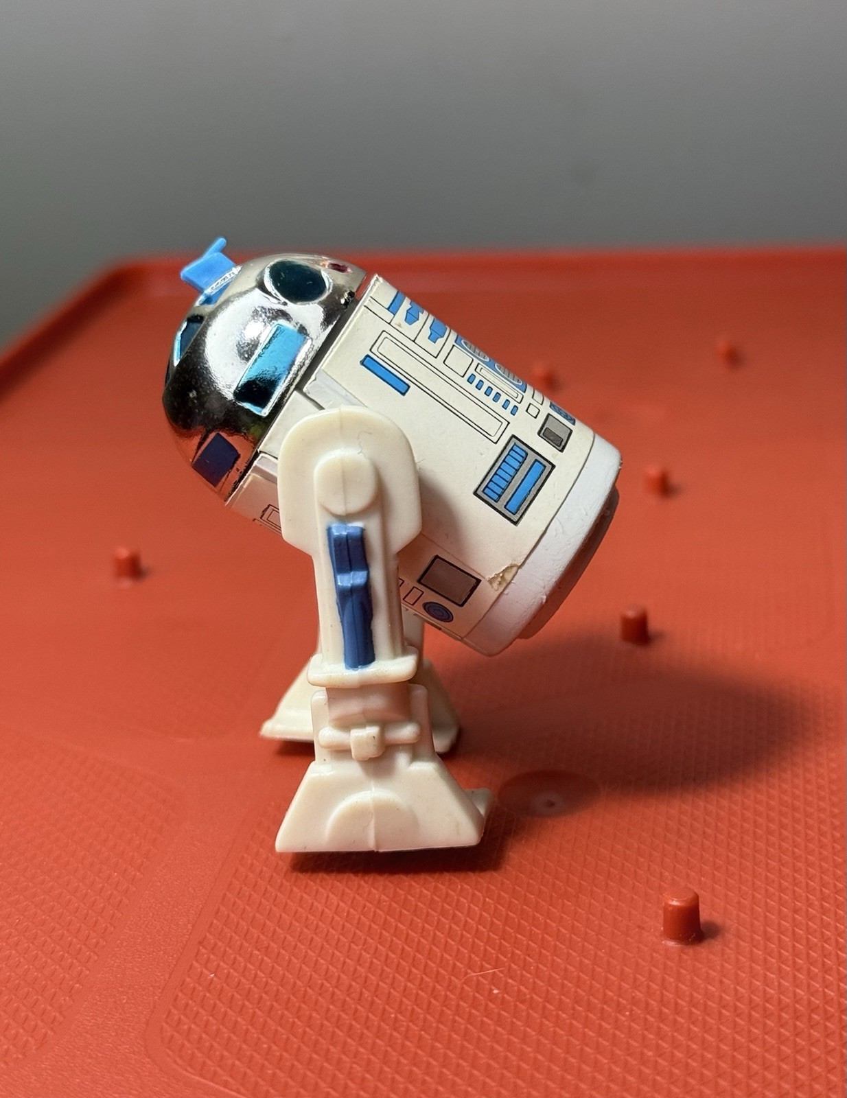 R2-D2 (Artoo-Detoo) (with Sensorscope) sold