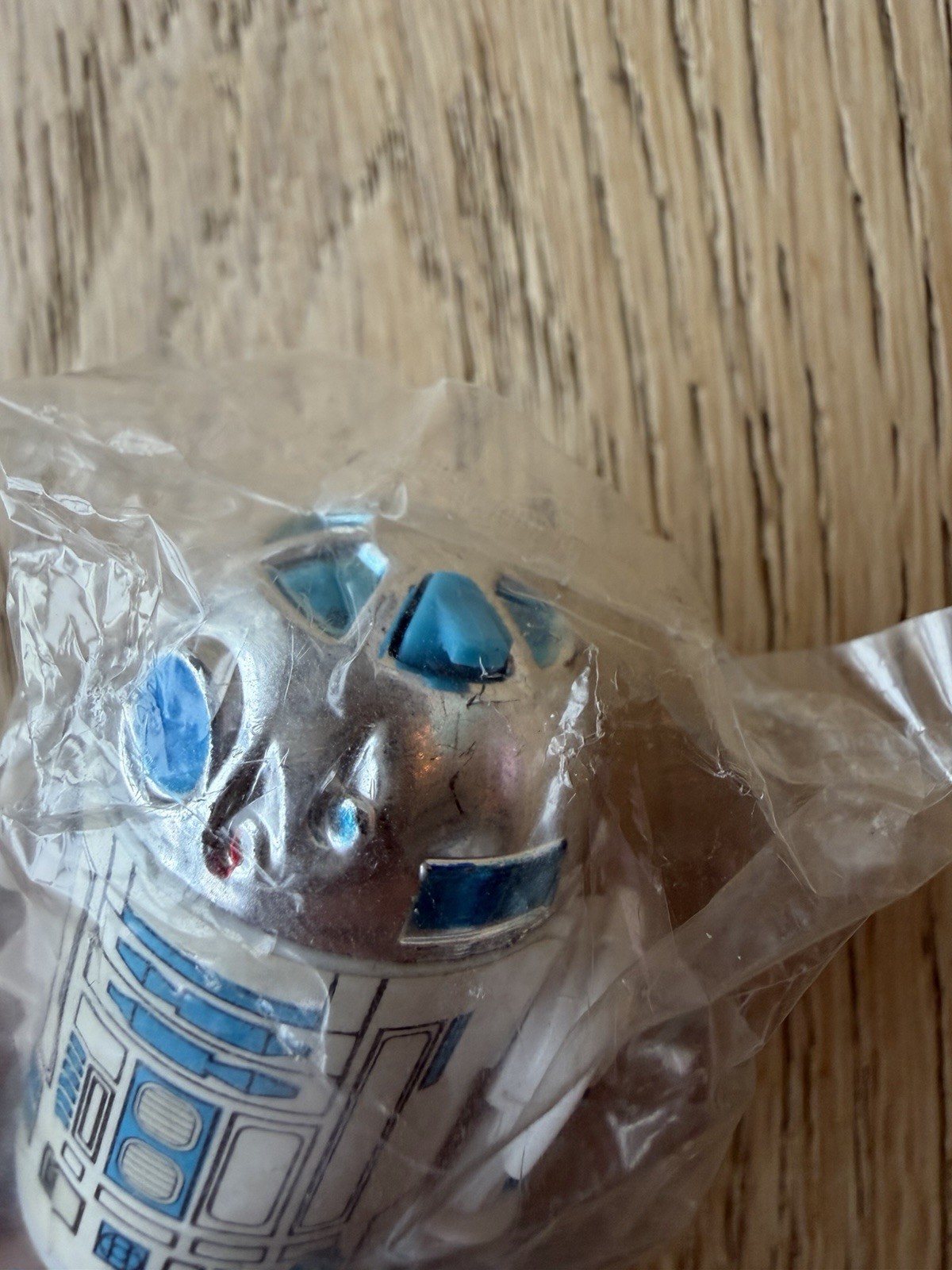 R2-D2 (Artoo-Detoo) (with Sensorscope) sold