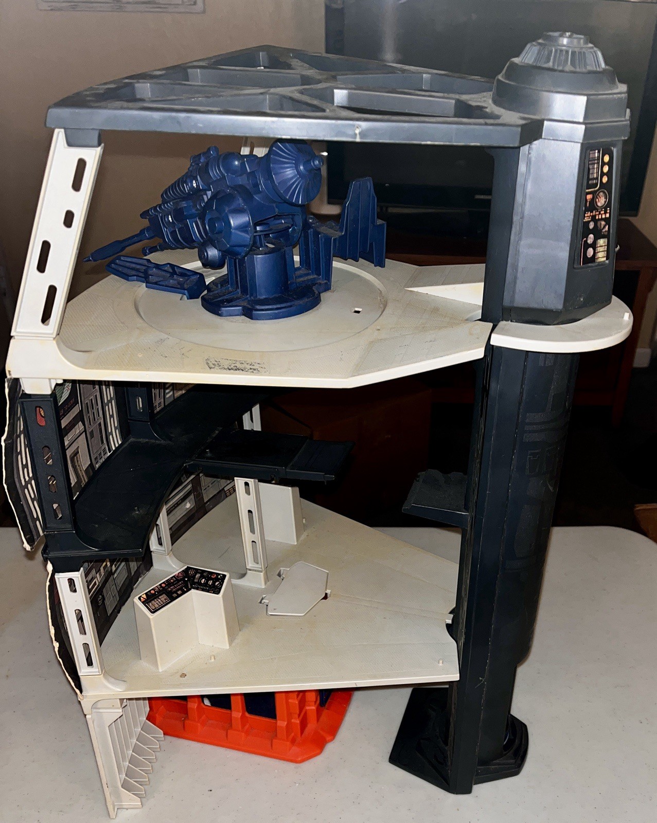 Death Star Space Station (Kenner) sold