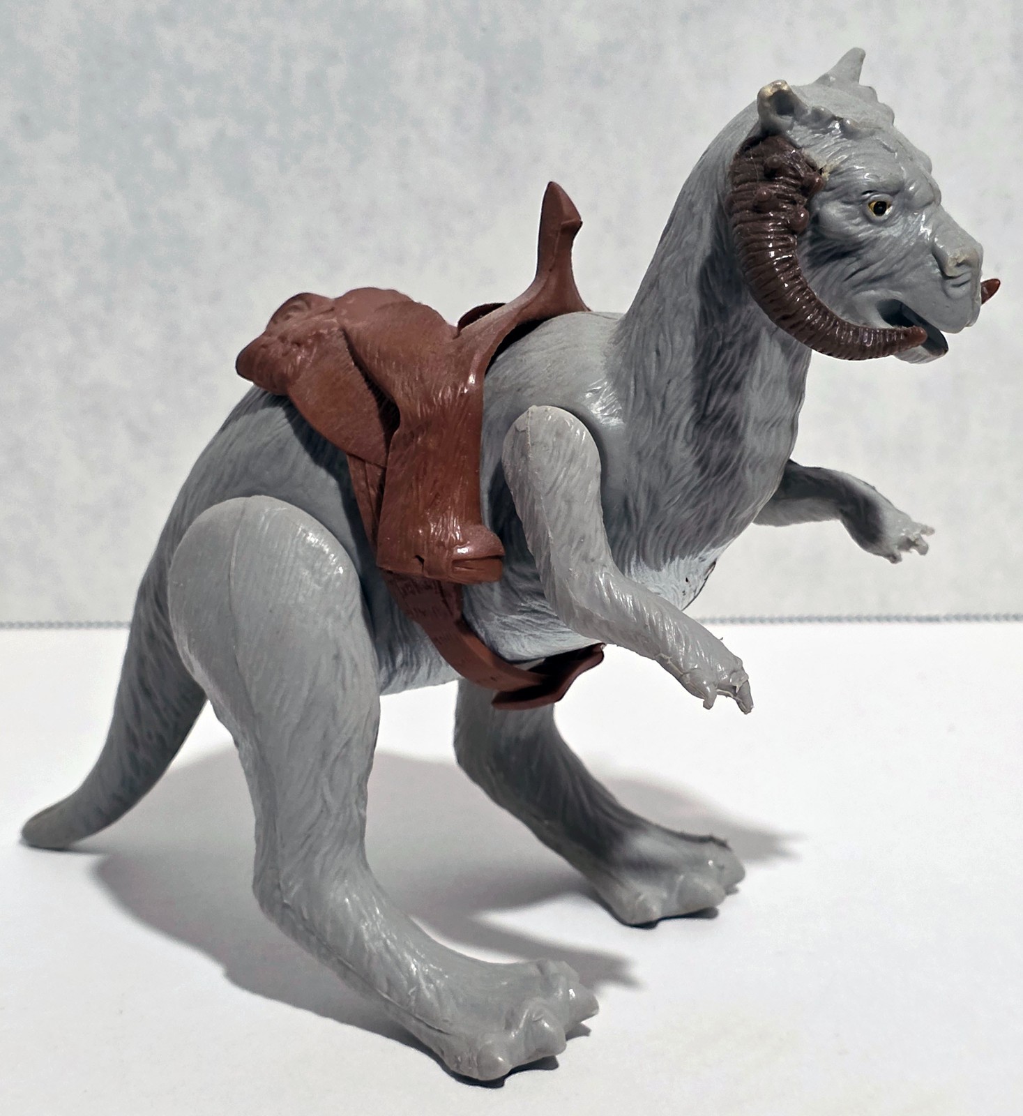 Tauntaun (closed belly) sold