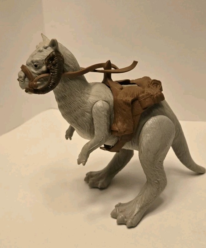 Tauntaun (closed belly) sold